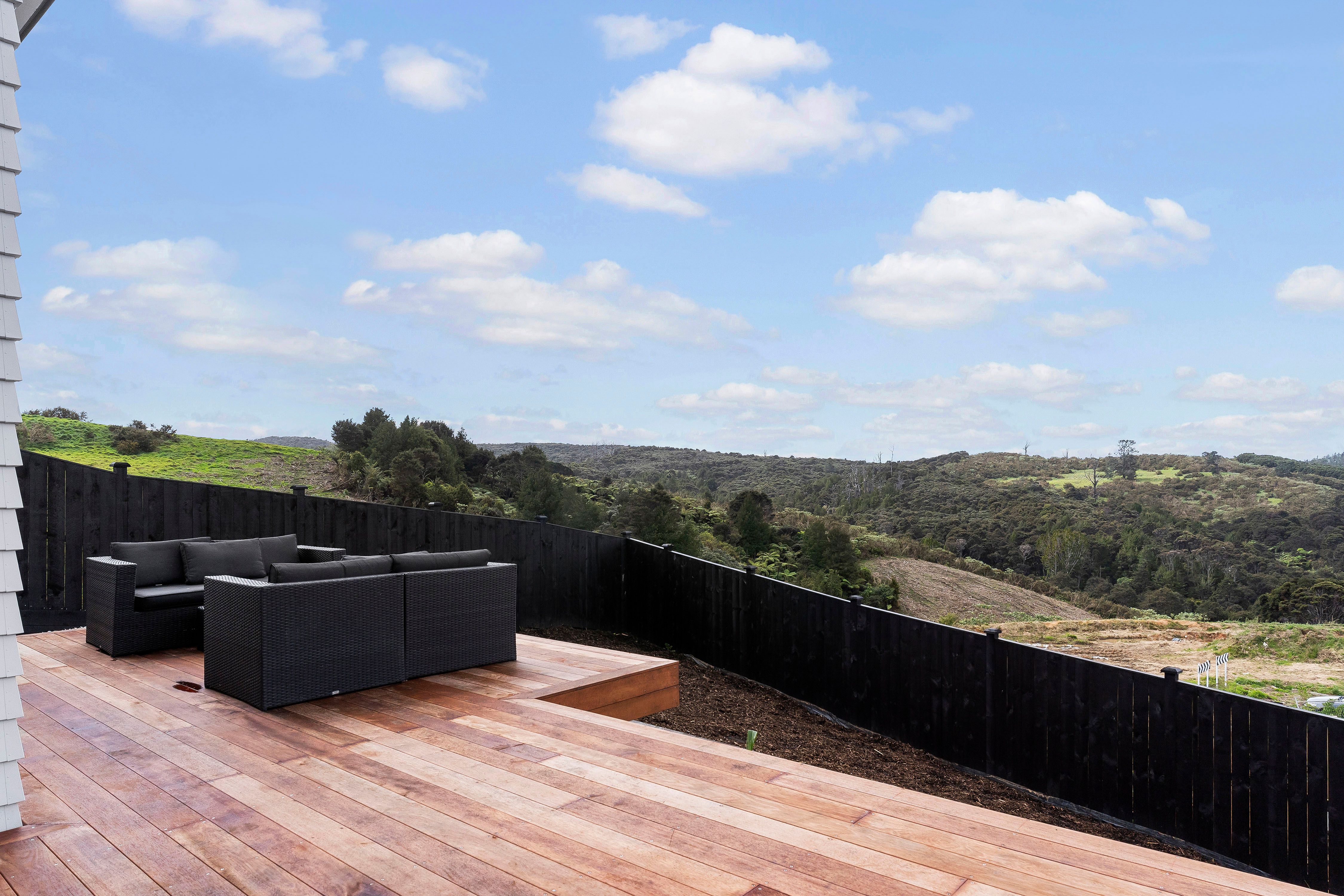 4 Tahuna Avenue, Orewa, Rodney