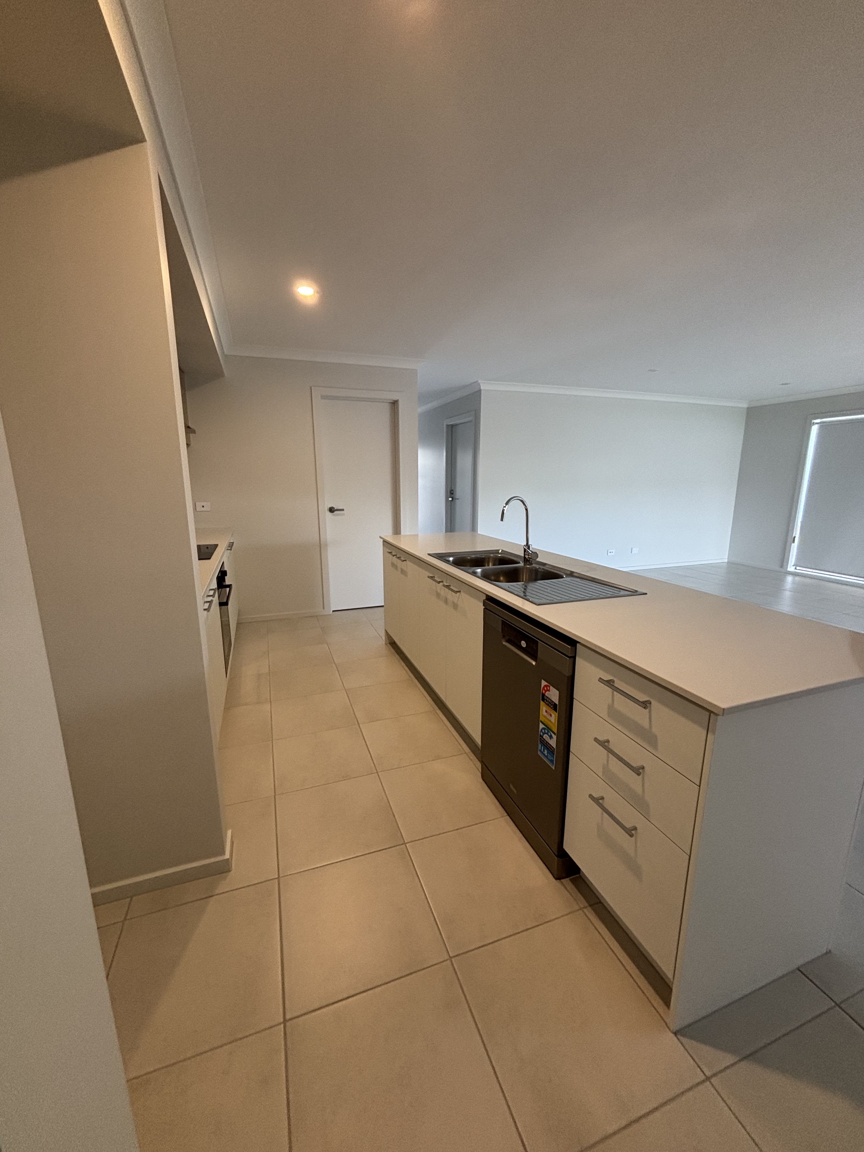 14 Sheoak Court — photo 3 of 14