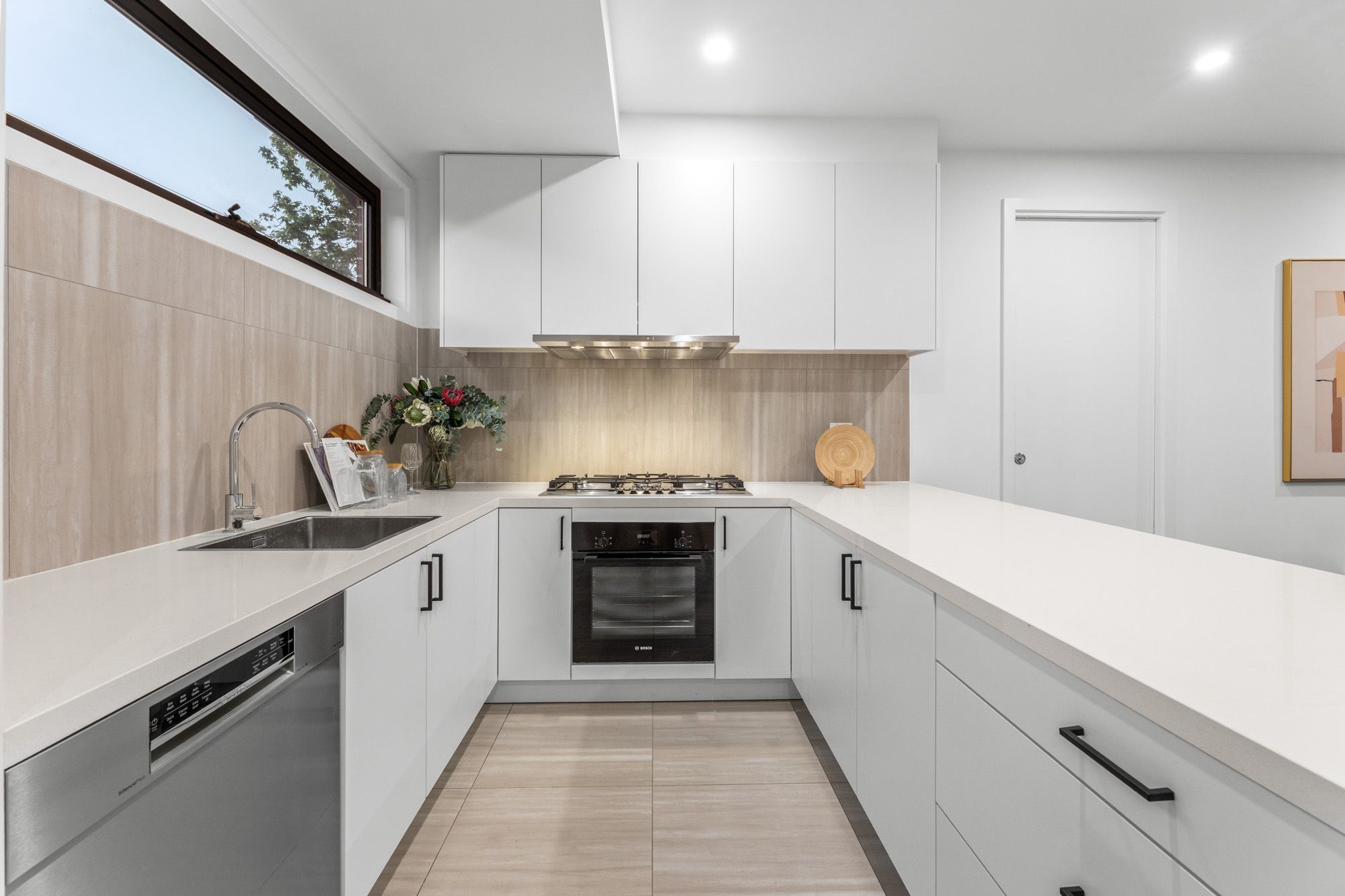 1/20 Victoria Street — photo 6 of 19