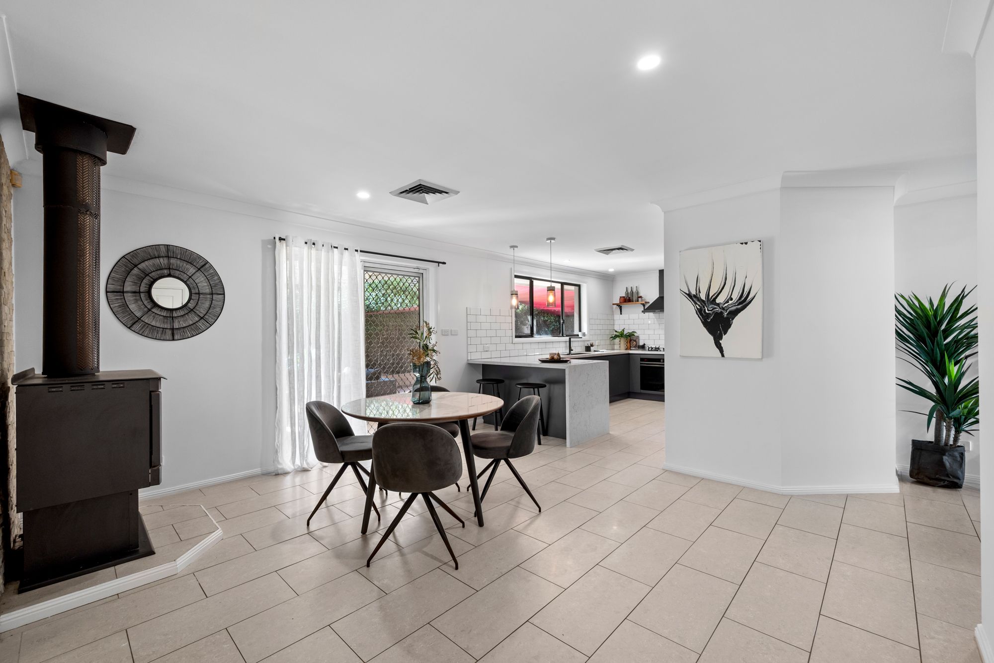 2 Neilson Close, Glenmore Park, NSW