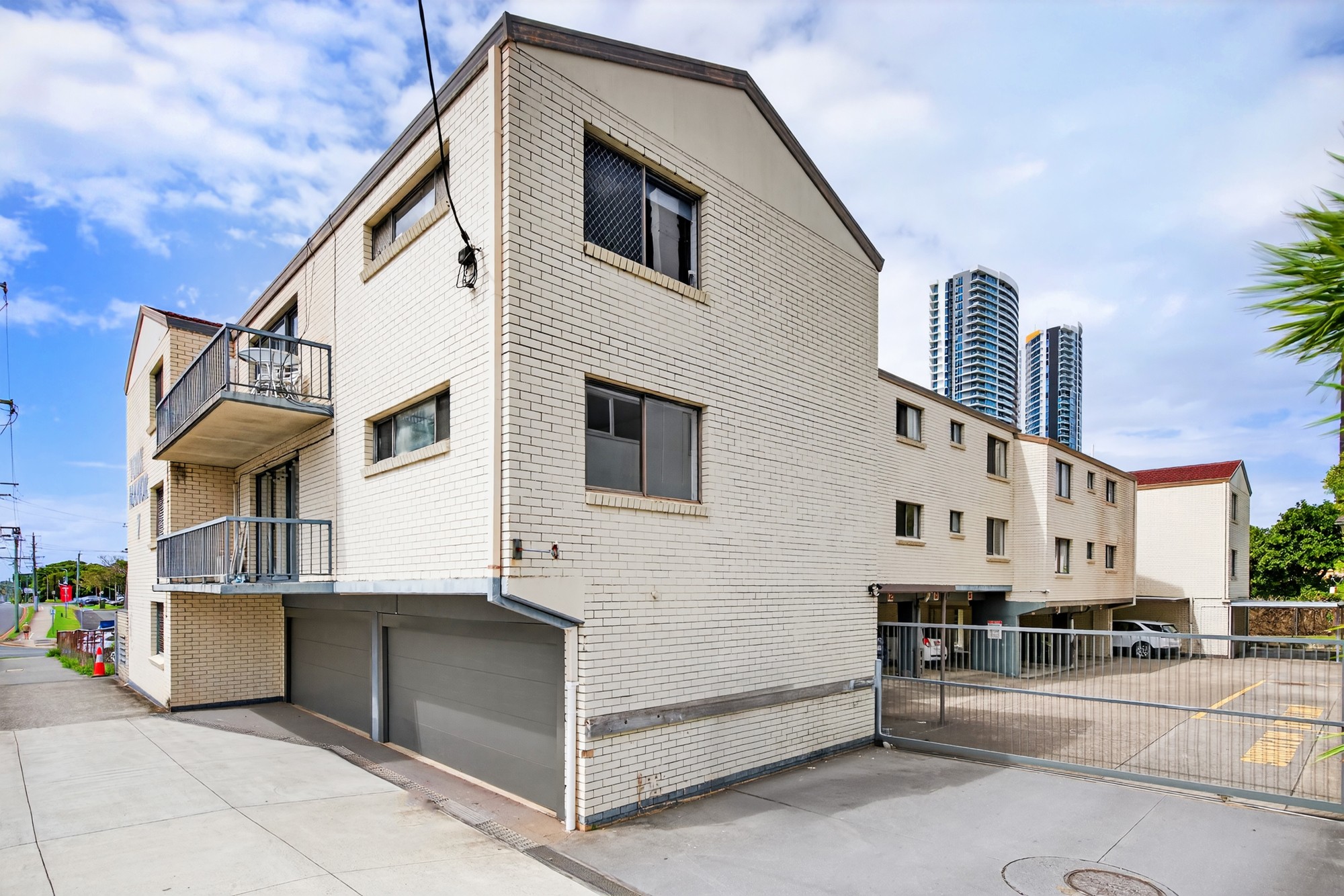 1/5-7 High Street, Southport, QLD 4215