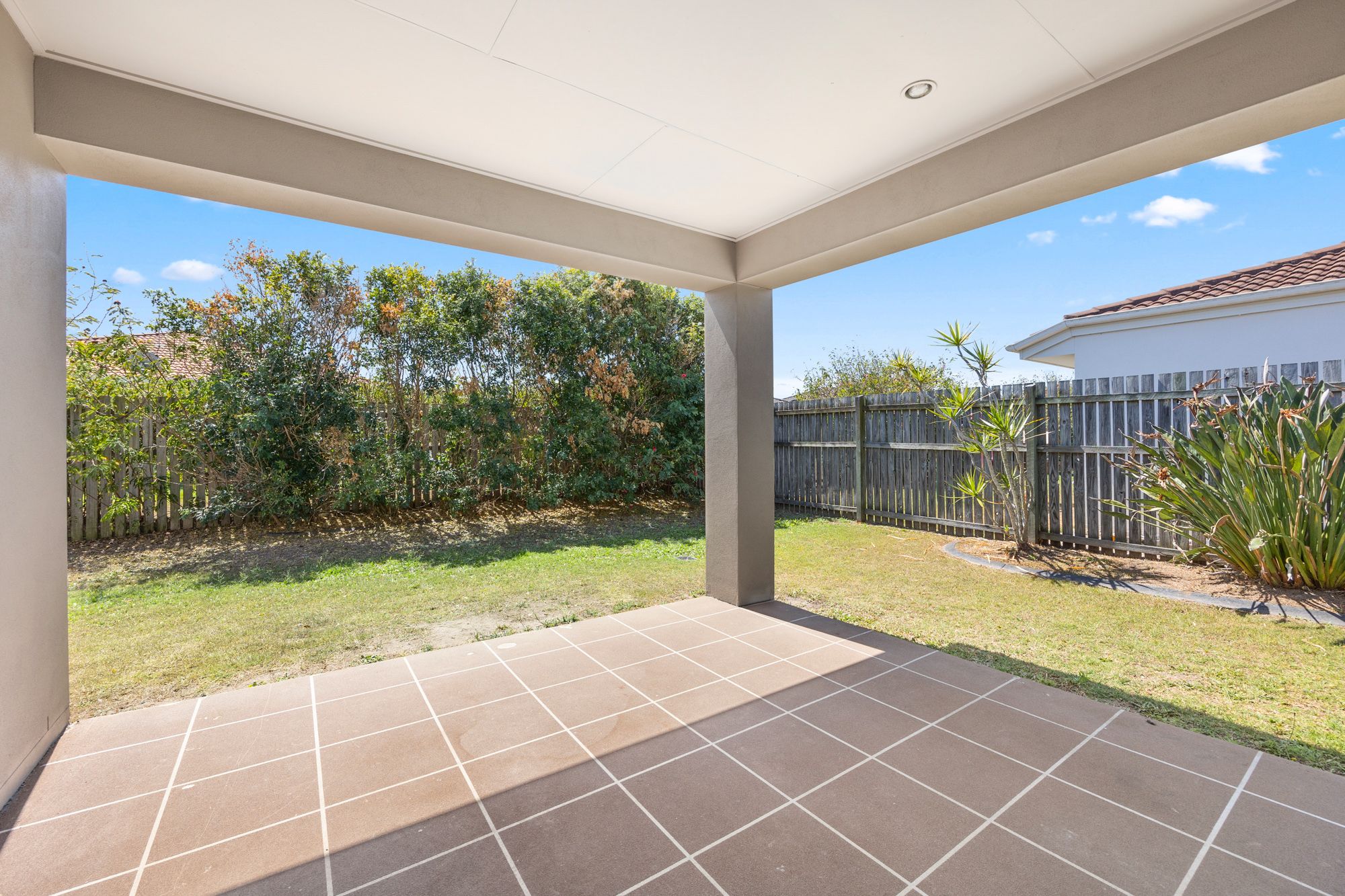53 Lady Penrhyn Drive — photo 17 of 21
