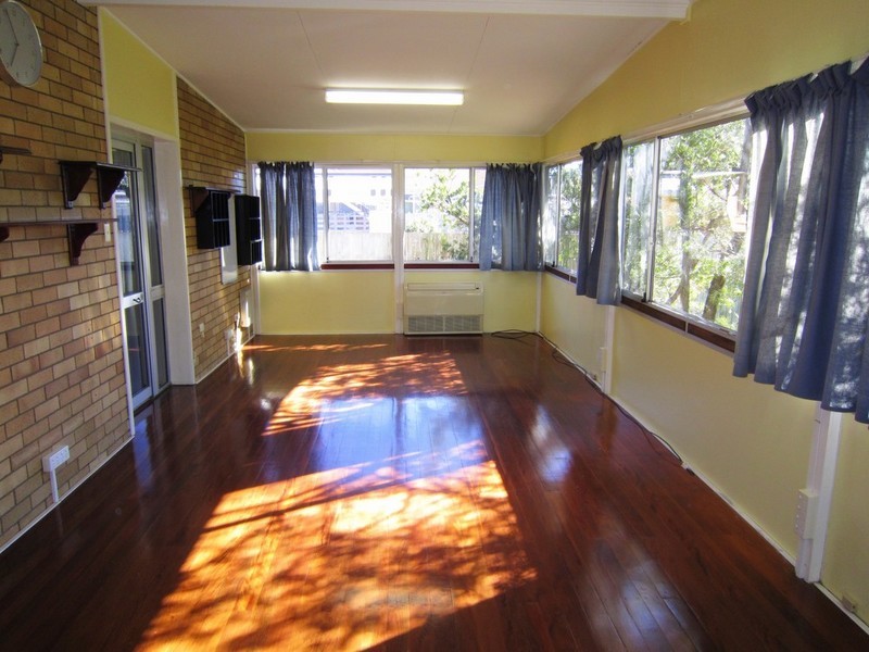 15 Cremin Street, Upper Mount Gravatt, QLD 4122