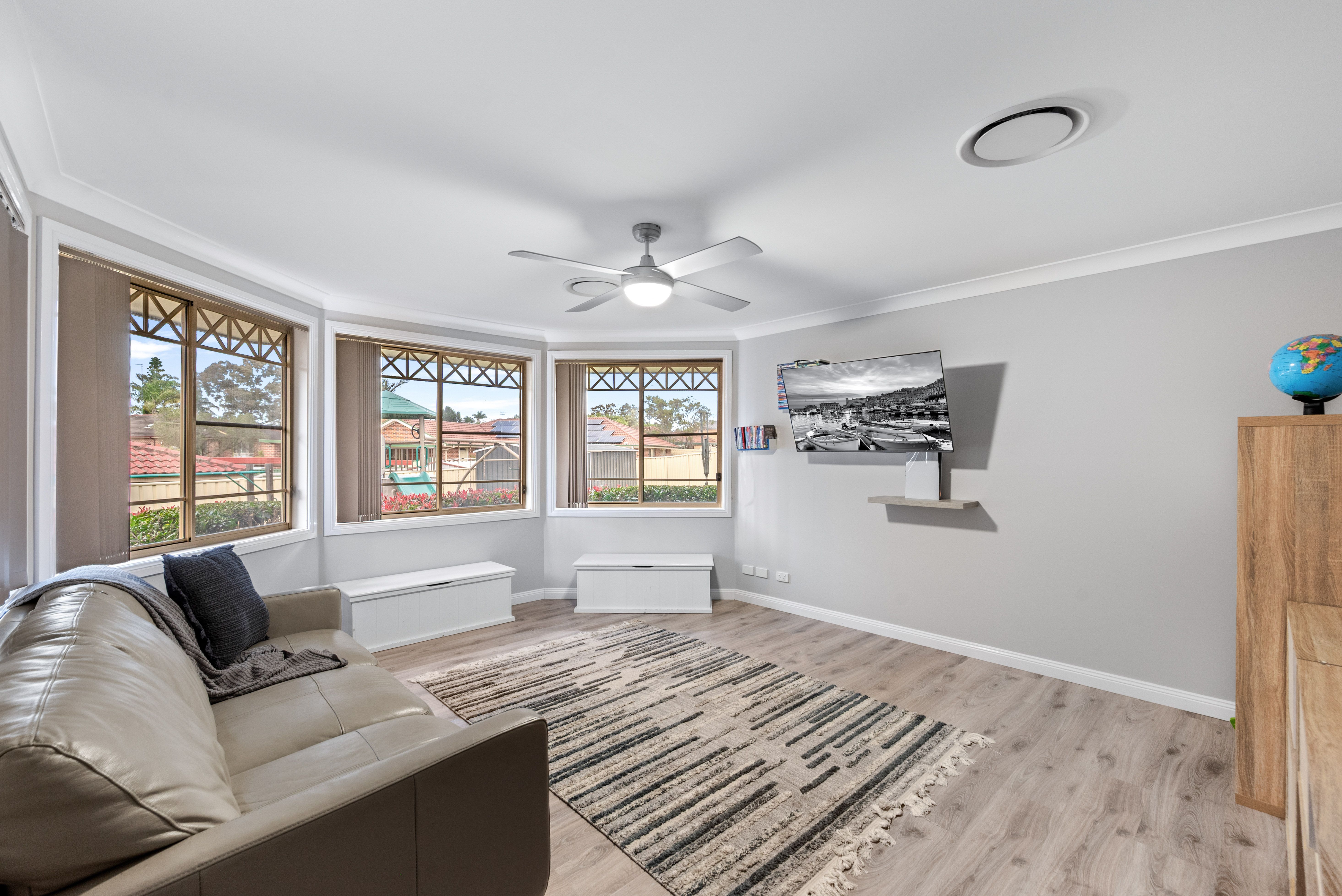 2 Naoi Place, Glenmore Park, NSW 2745