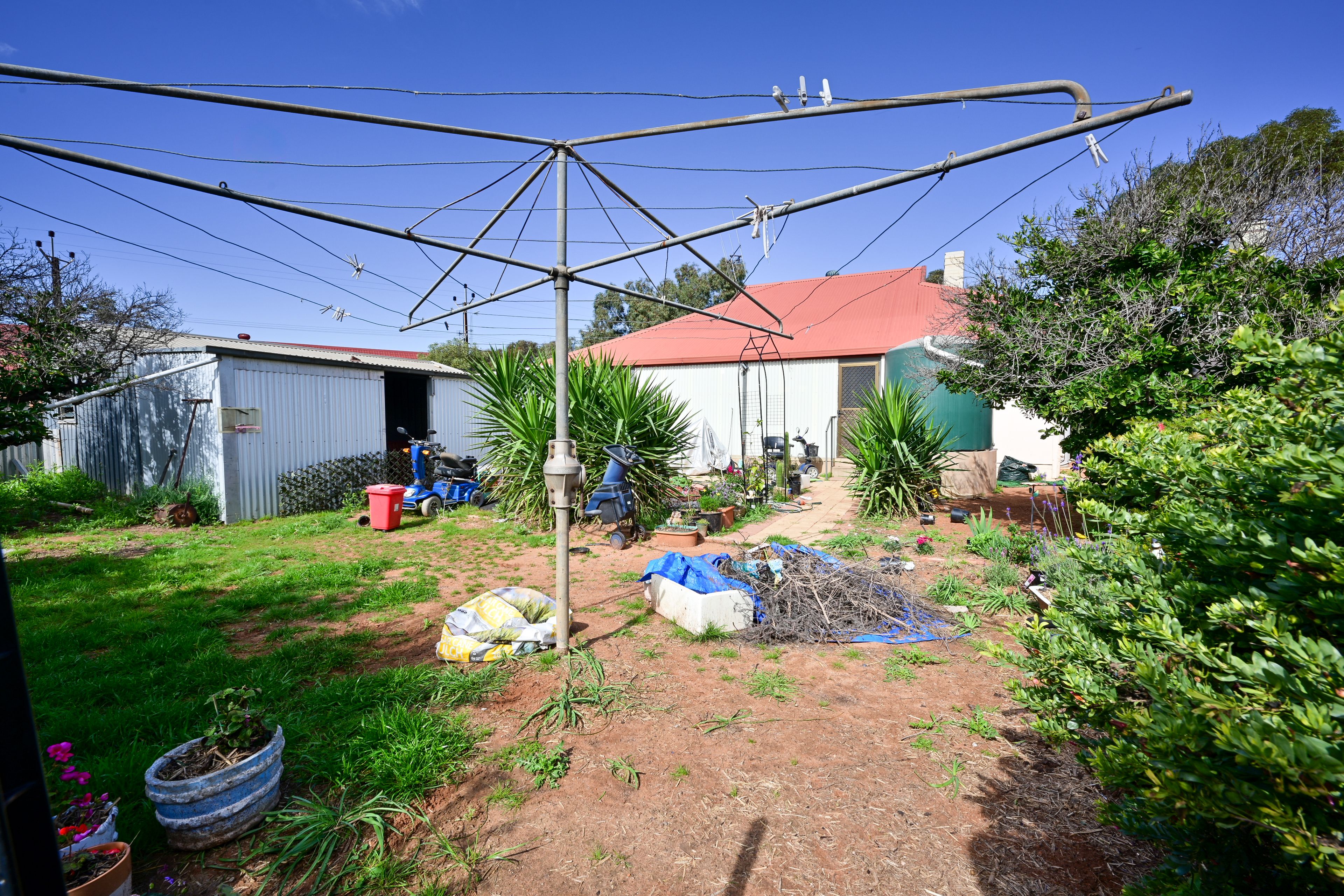 18 Eyre Highway — photo 15 of 16