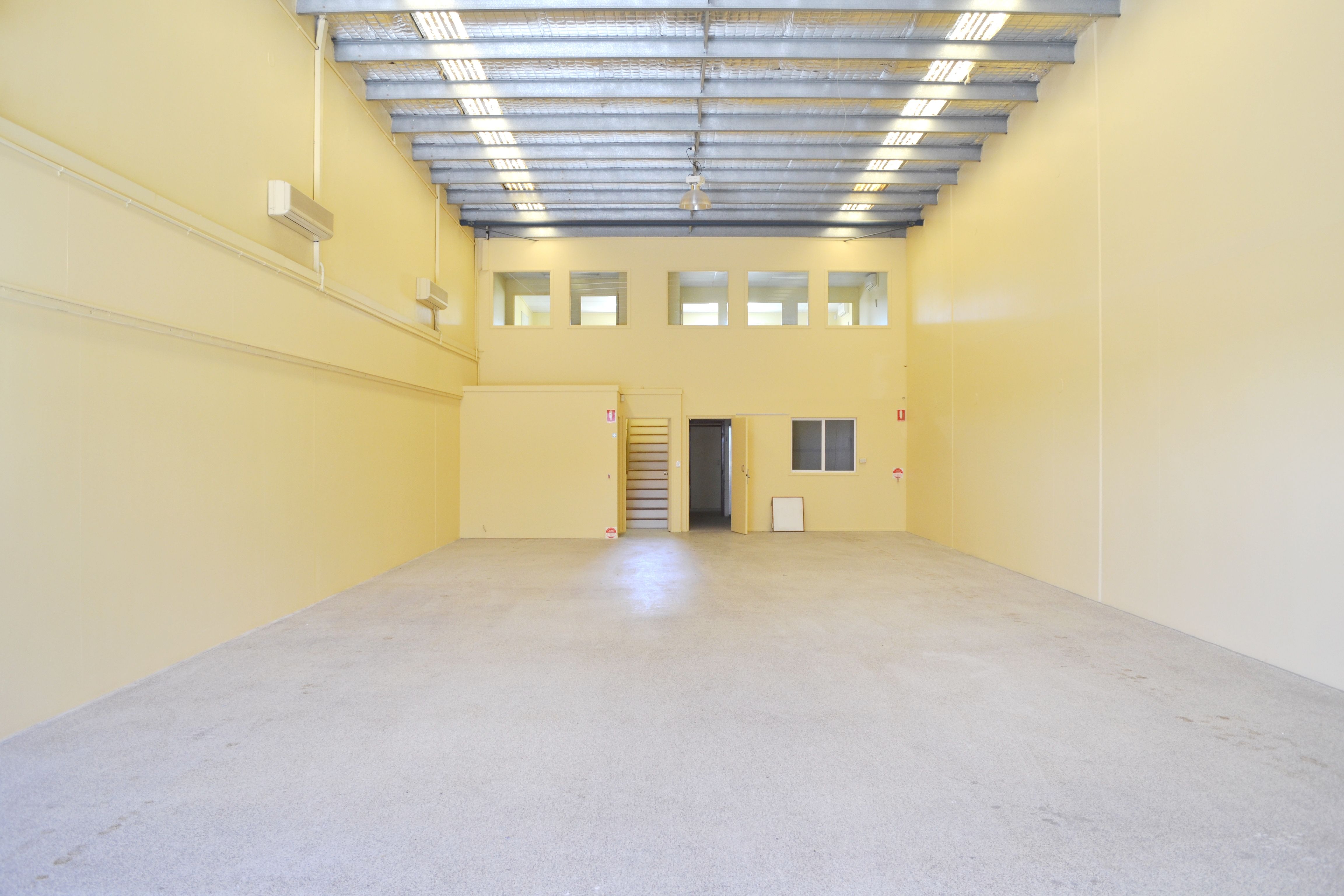 2/6 Ereton Drive, Arundel, QLD 4214
