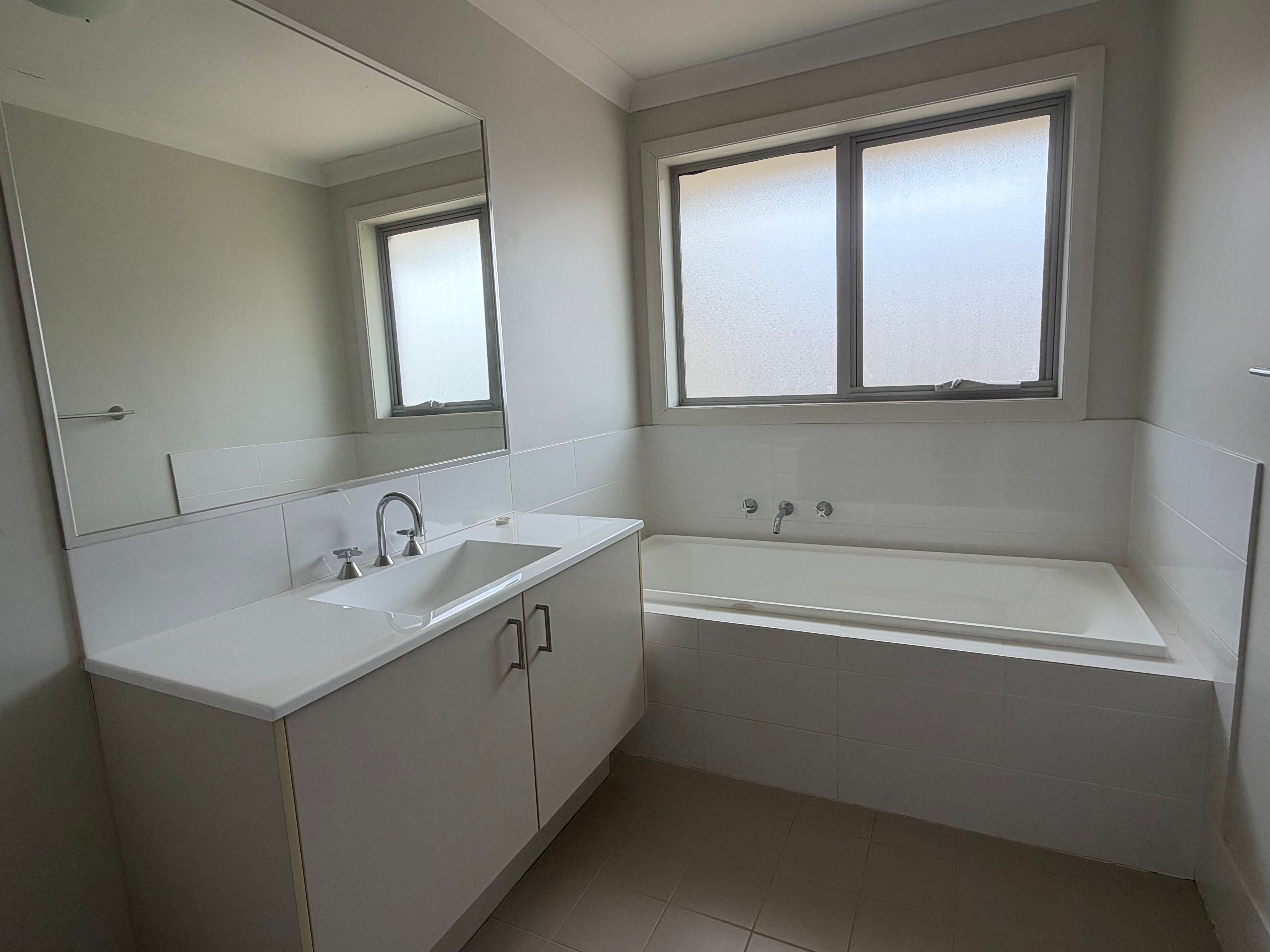 38 Kippax Avenue — photo 13 of 13
