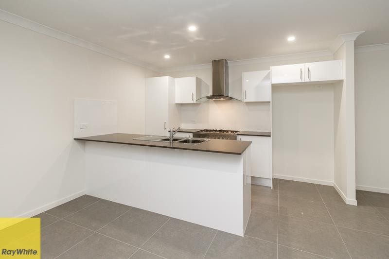 53 Mazeppa Street, South Ripley, QLD 4306