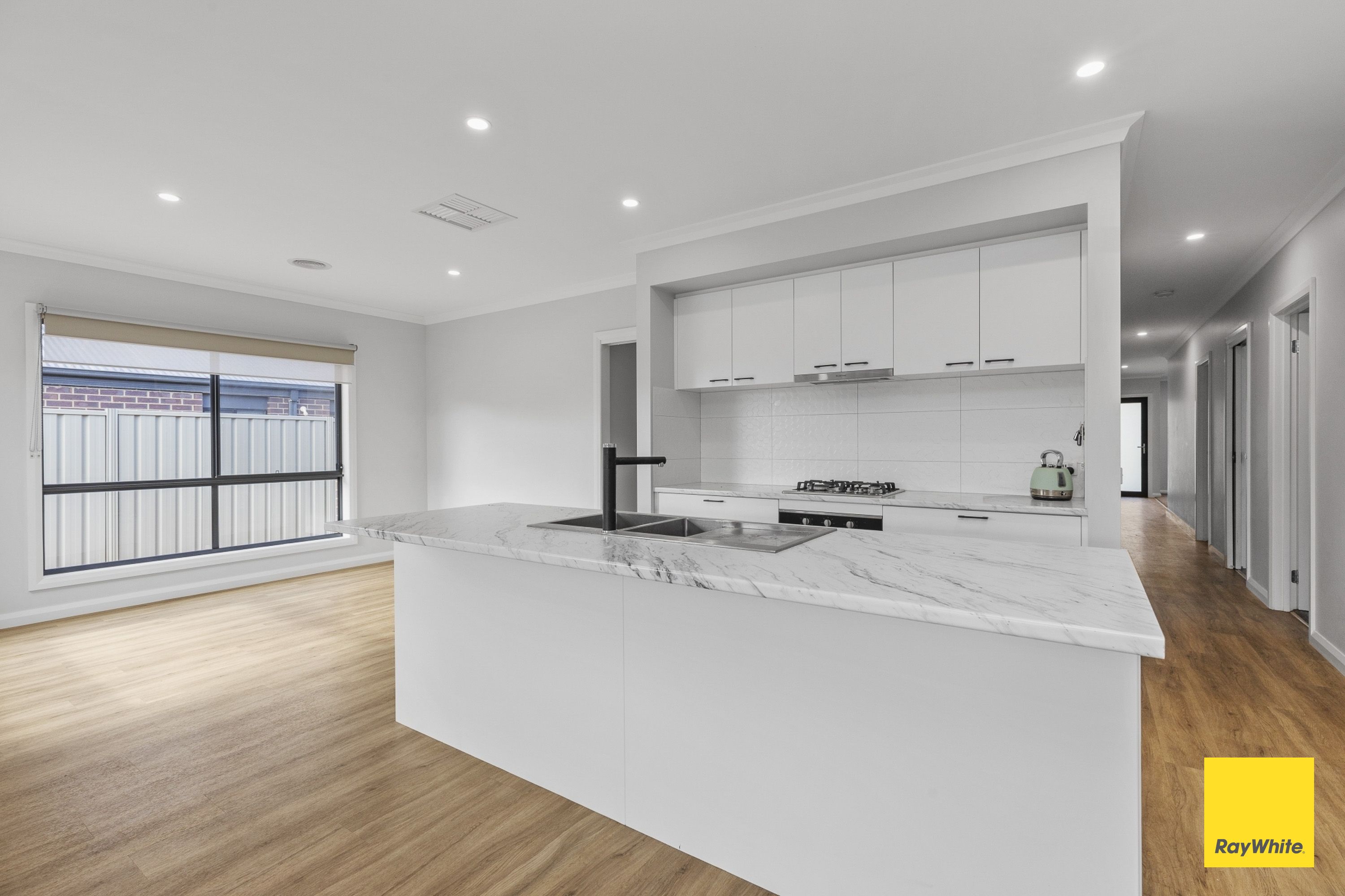 16 Blossom Drive, Epsom, VIC 3551