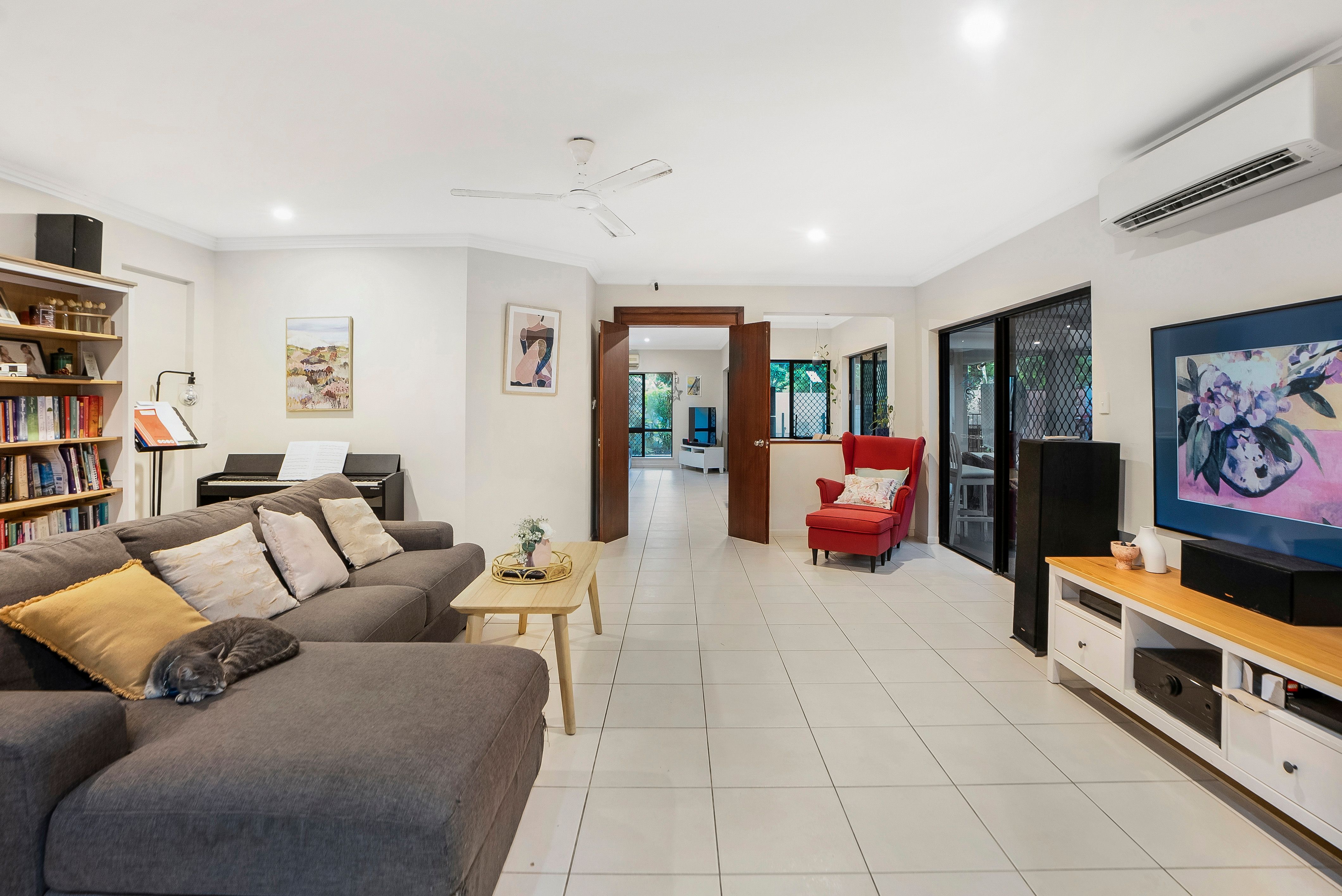 4 Jak Gee Street, Redlynch, QLD 4870