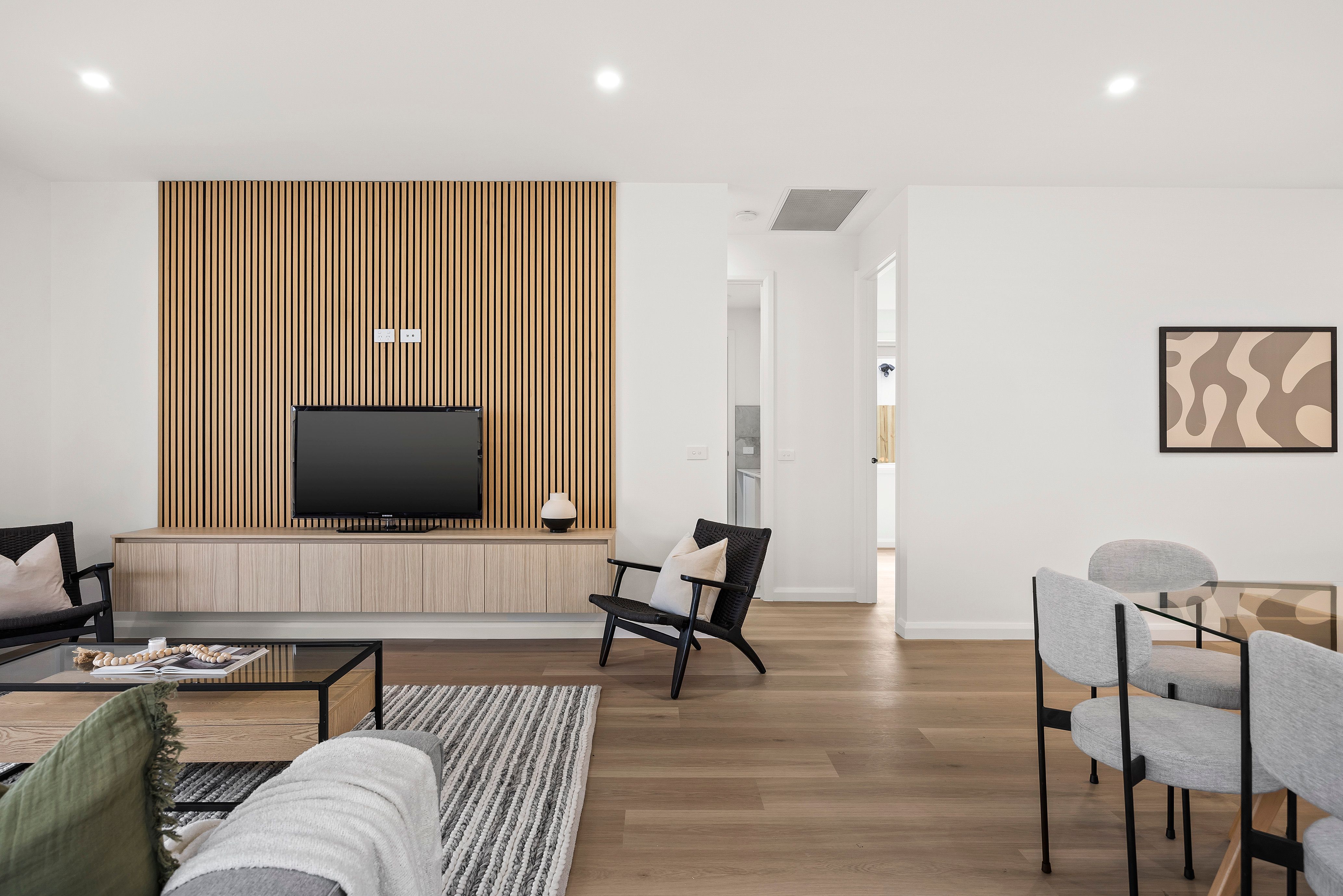26 Bridgend Street — photo 7 of 15