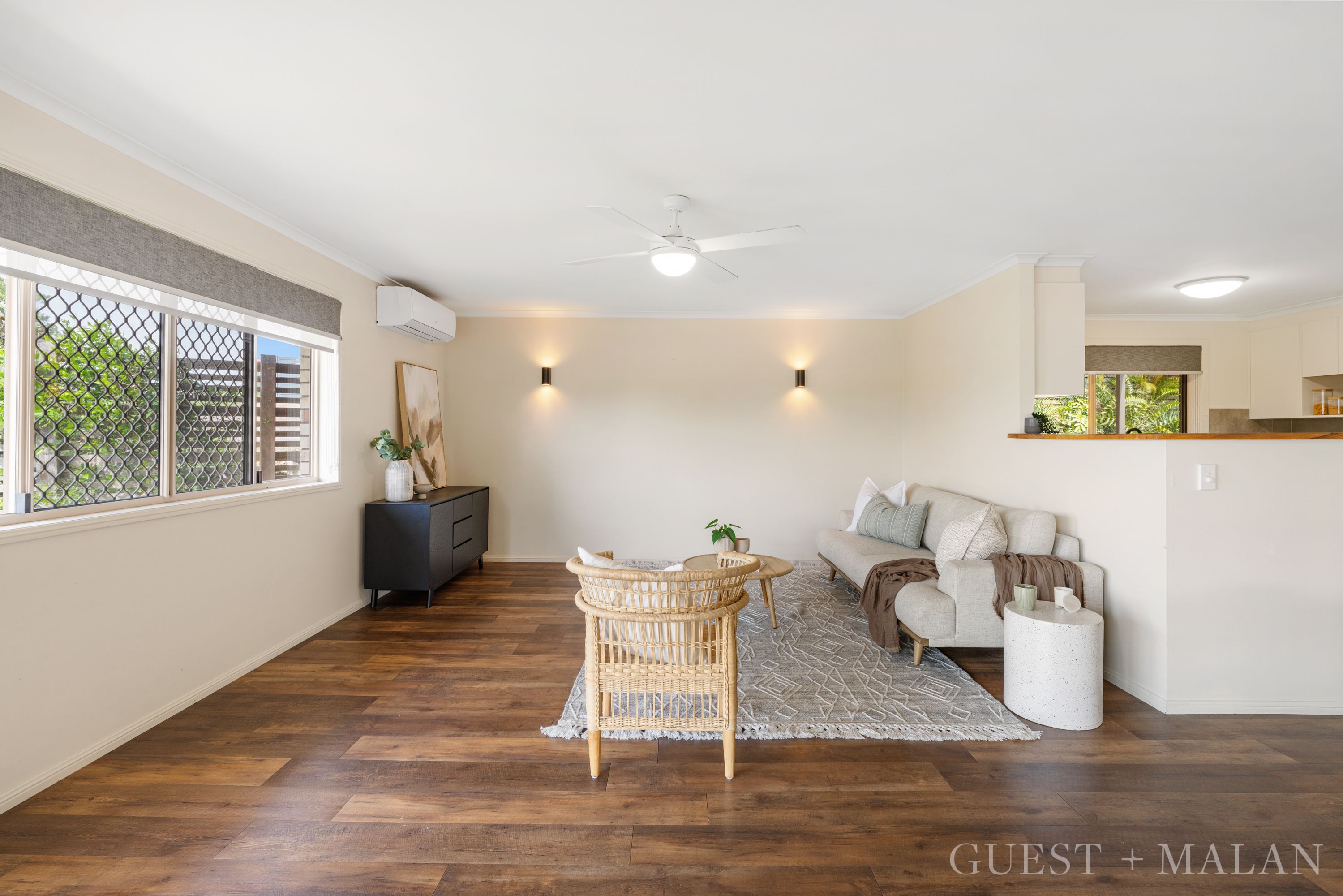 1/51 Mariners Crescent — photo 6 of 21