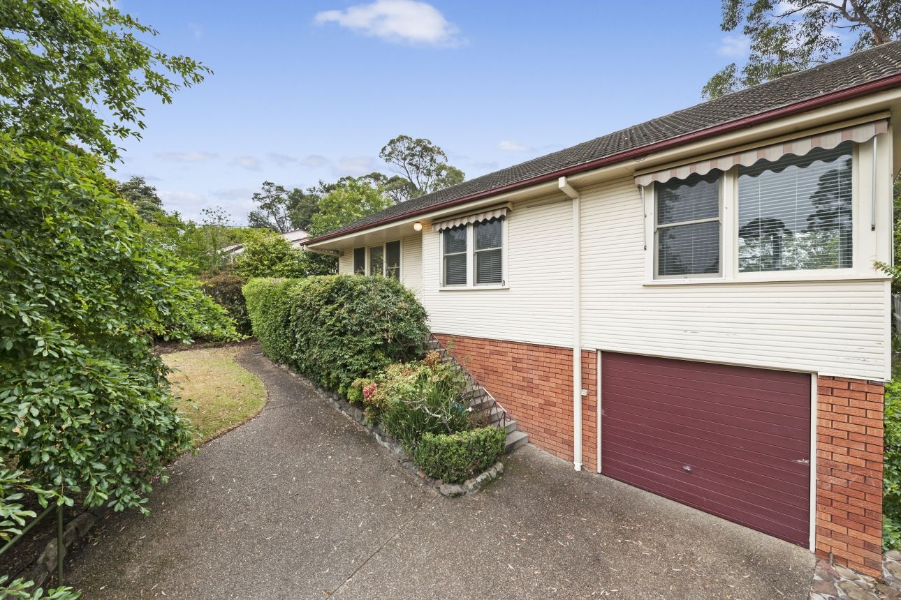 10 Yaralla Crescent, Thornleigh, NSW 2120