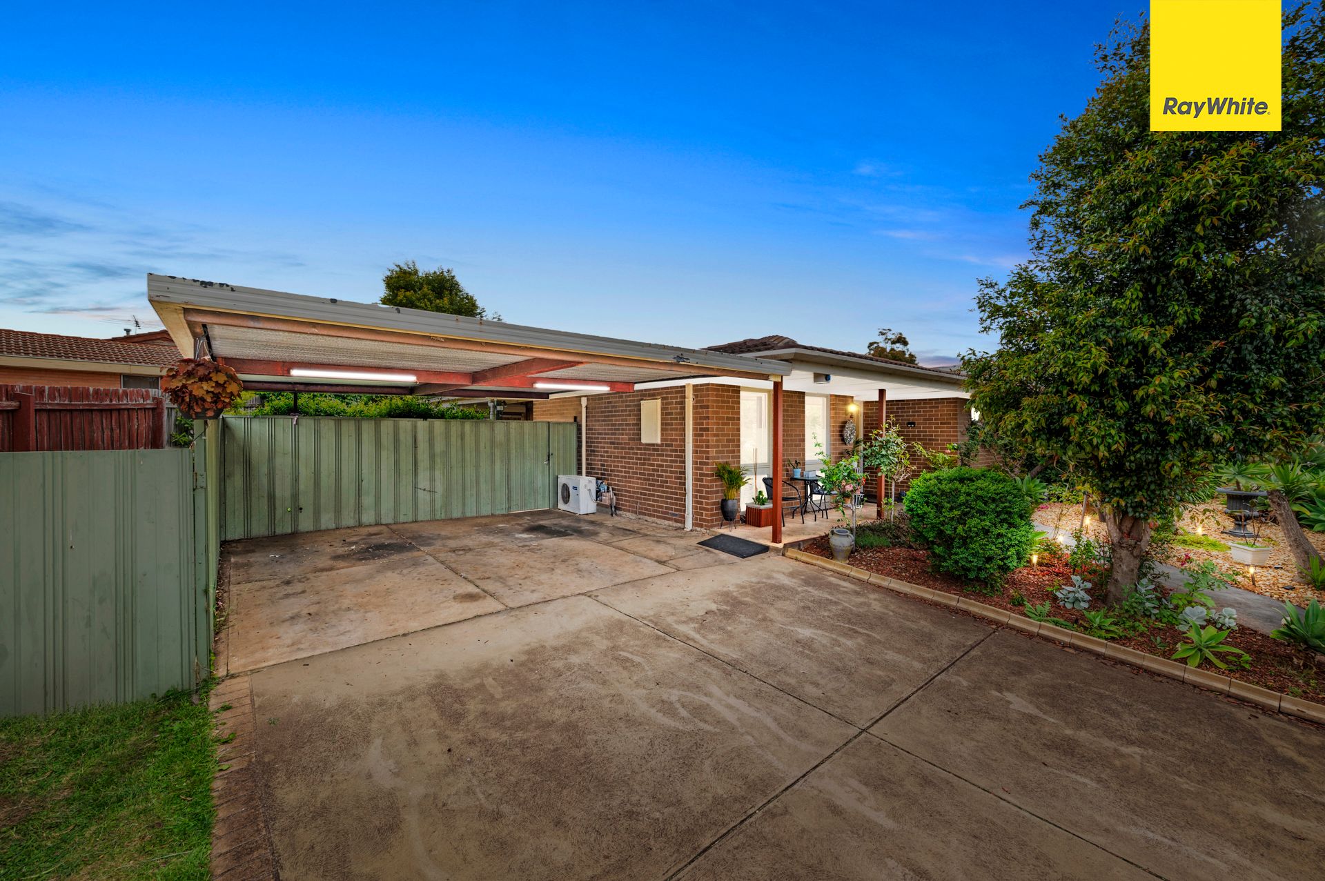 237 Coburns Road, Melton West, VIC 3337
