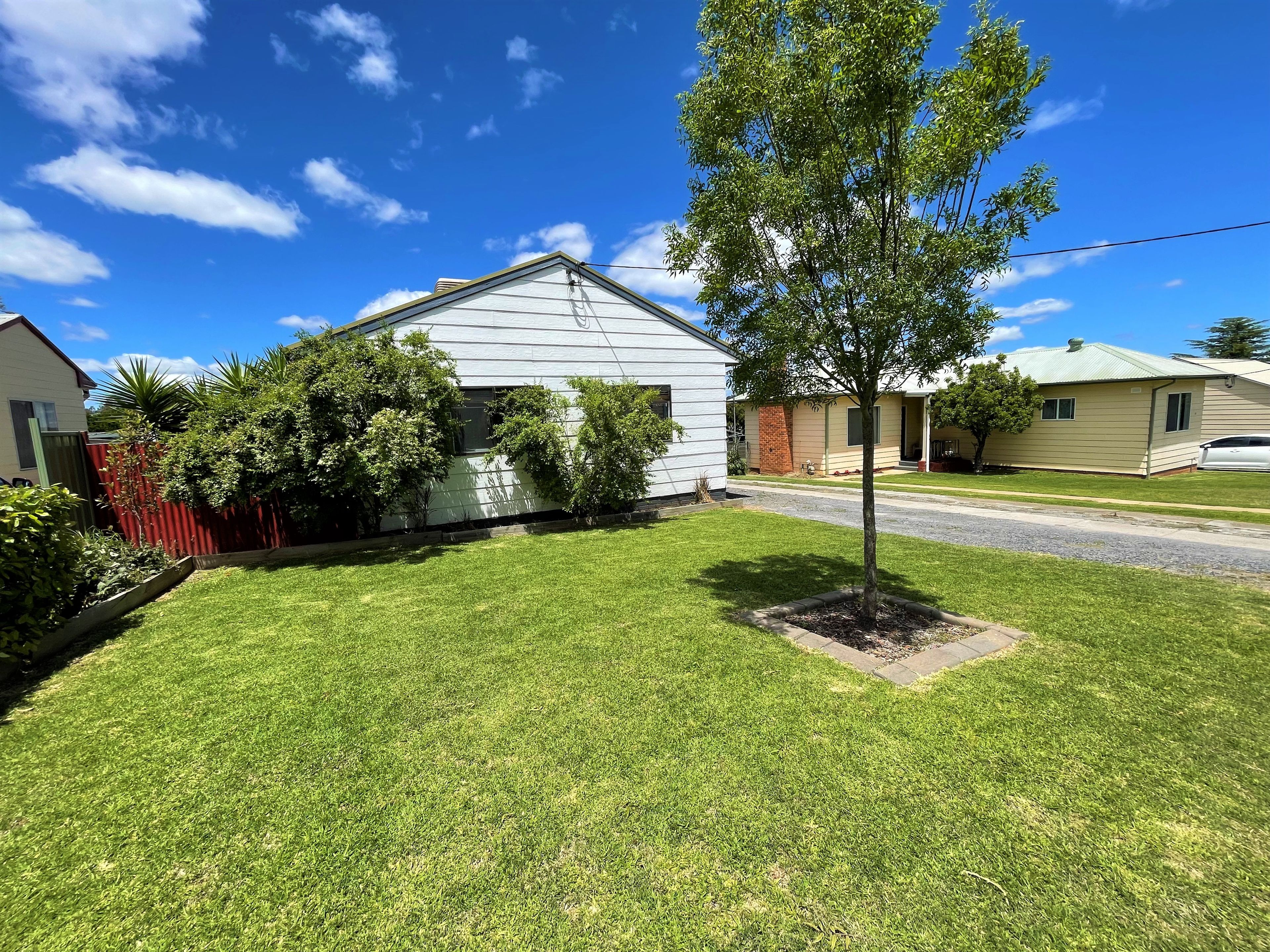 26 Musgrave Street, Young NSW 2594