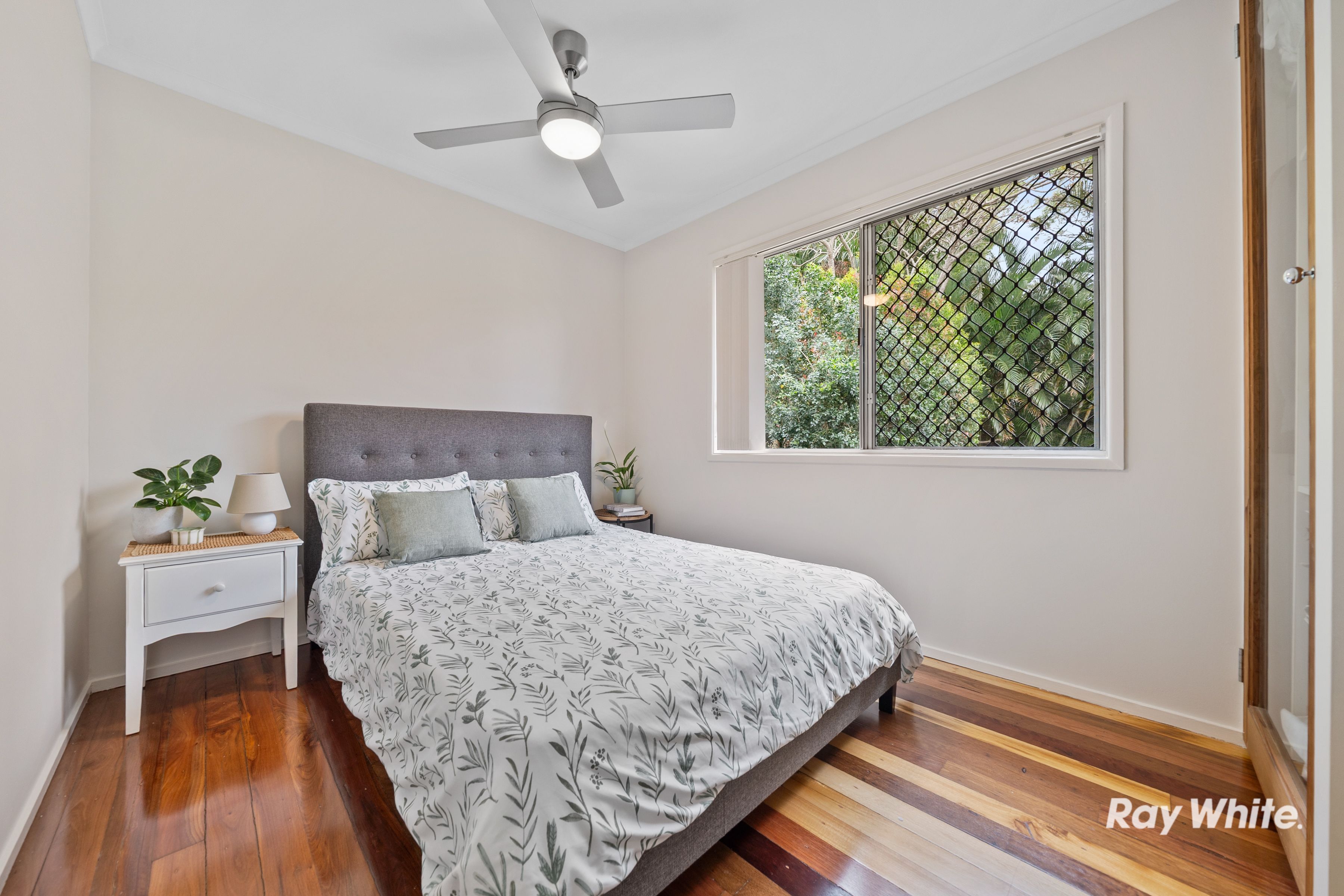 23 Little John Street — photo 21 of 30
