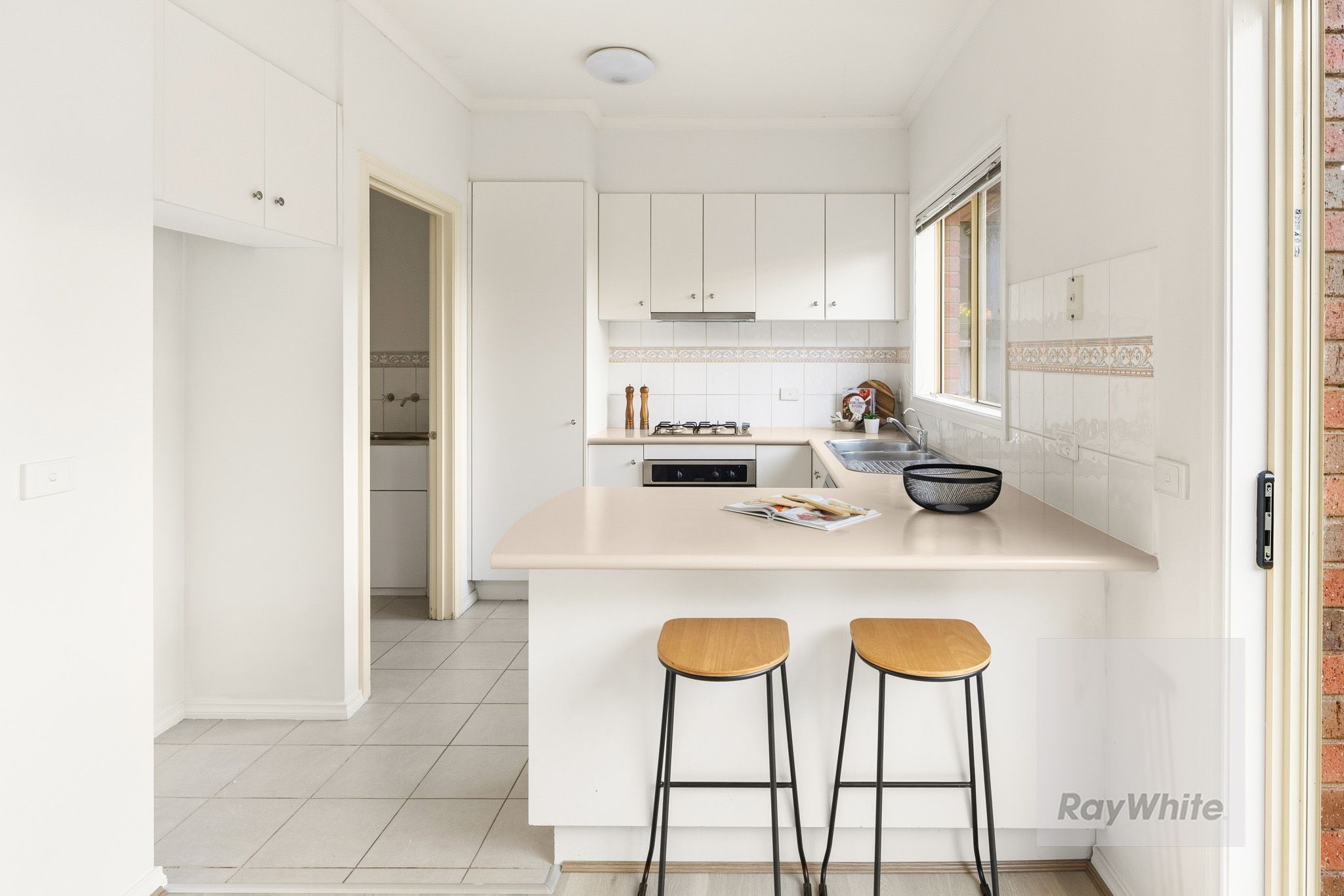 24 Ironbark Drive — photo 7 of 16