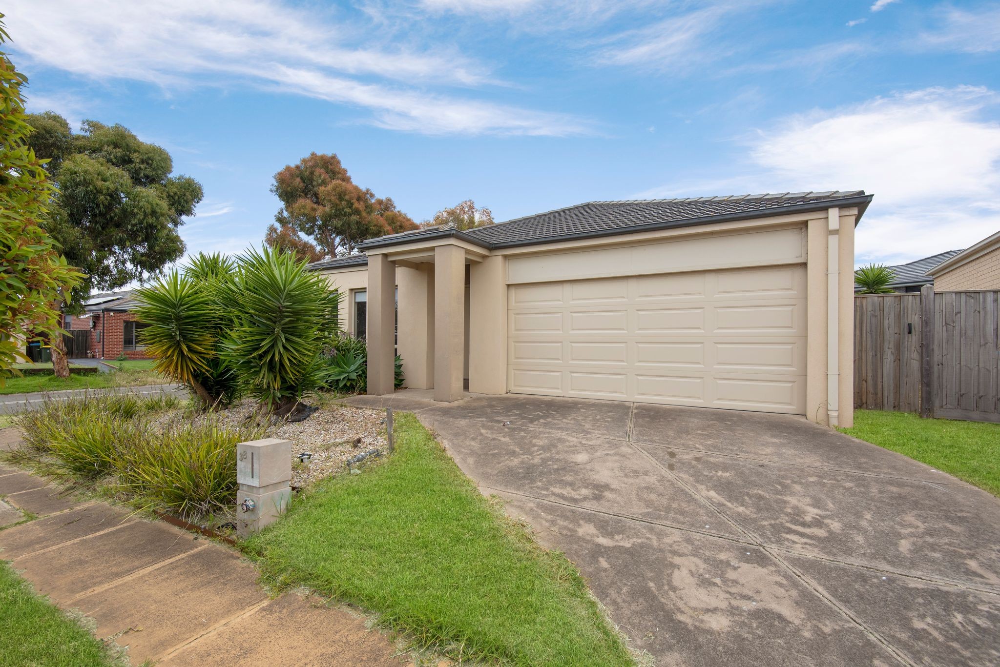38 Dunlin Crescent, Williams Landing, VIC 3027