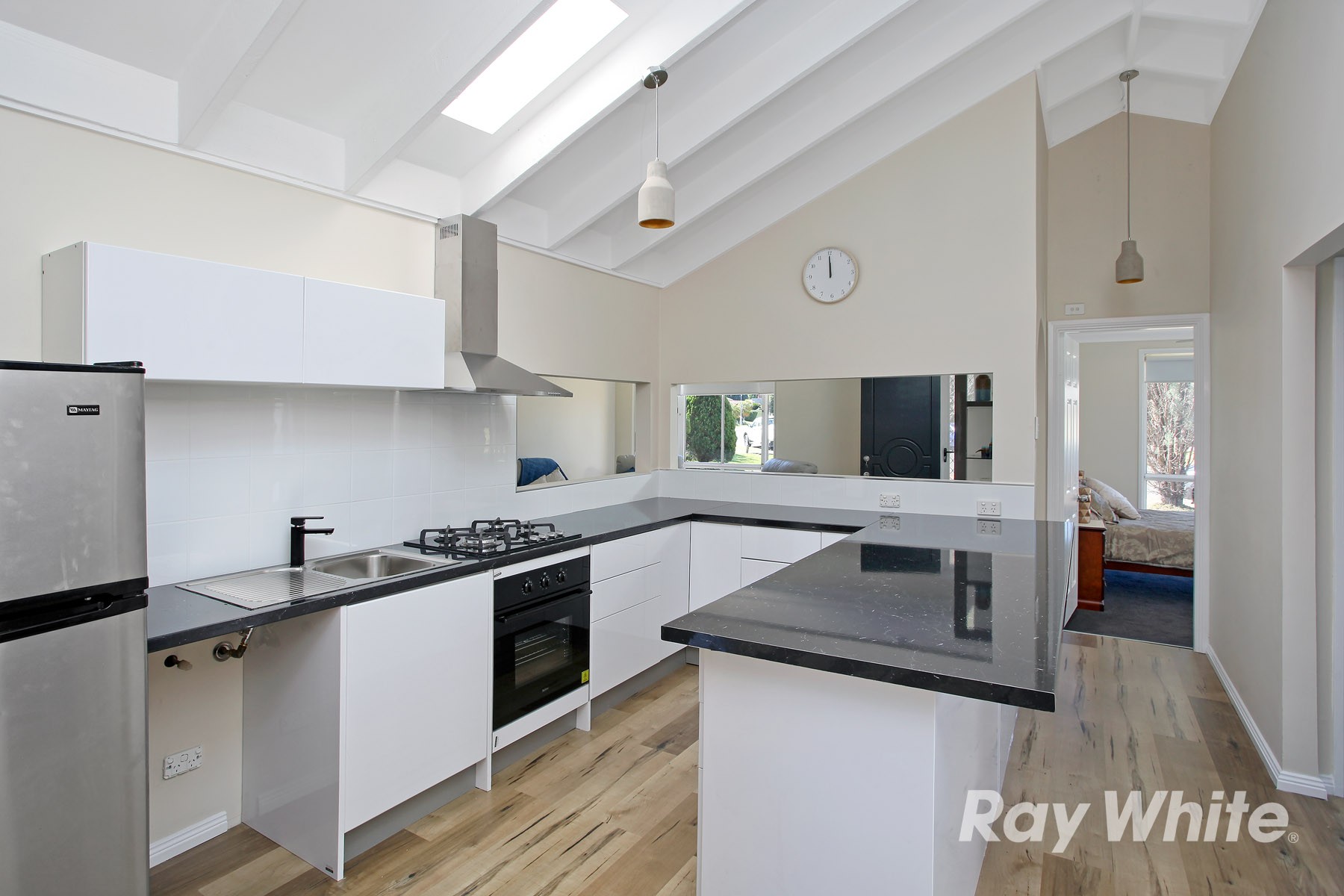 114 Pine Creek Circuit, St Clair, NSW 2759