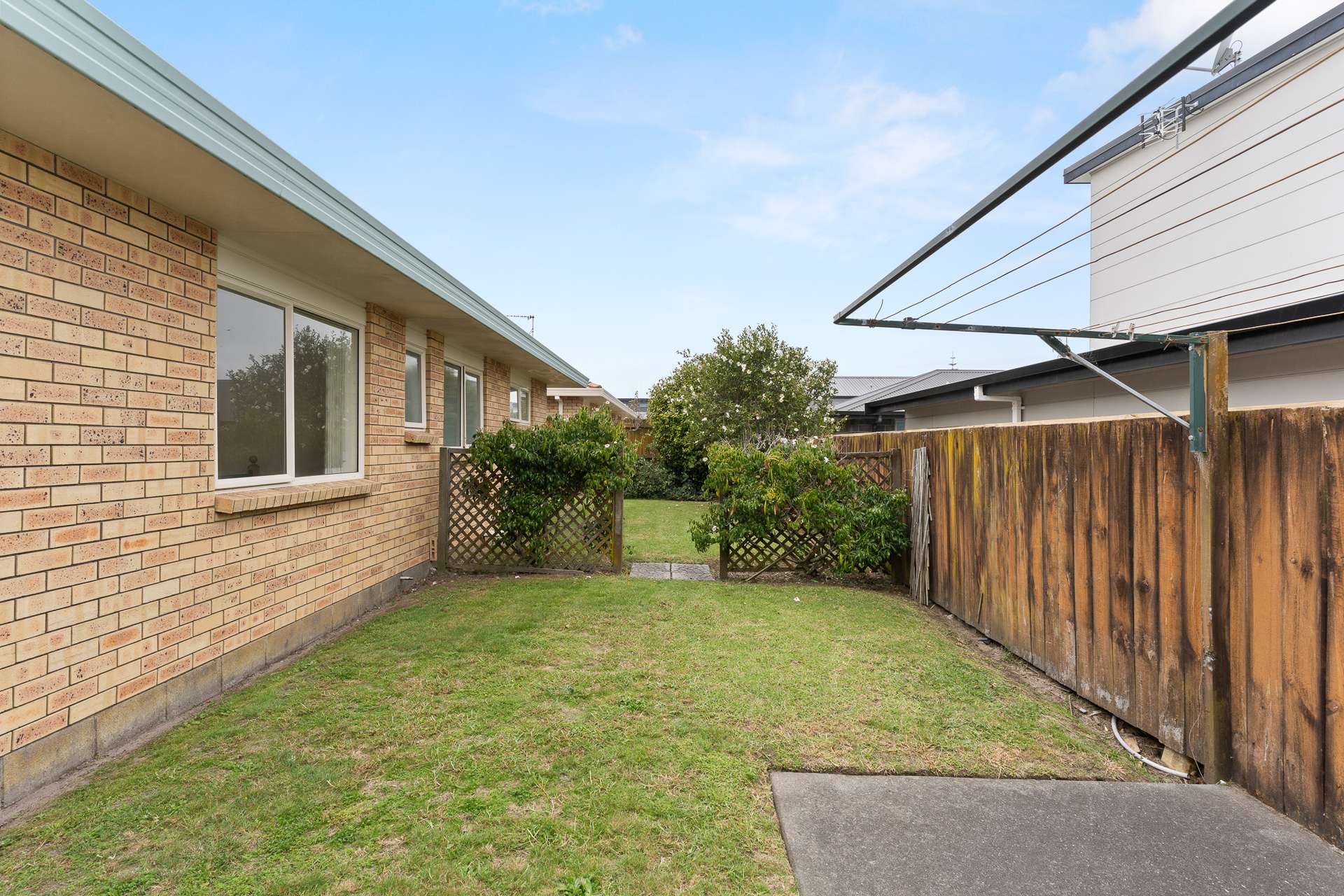 21 Sandhurst Drive photo 14