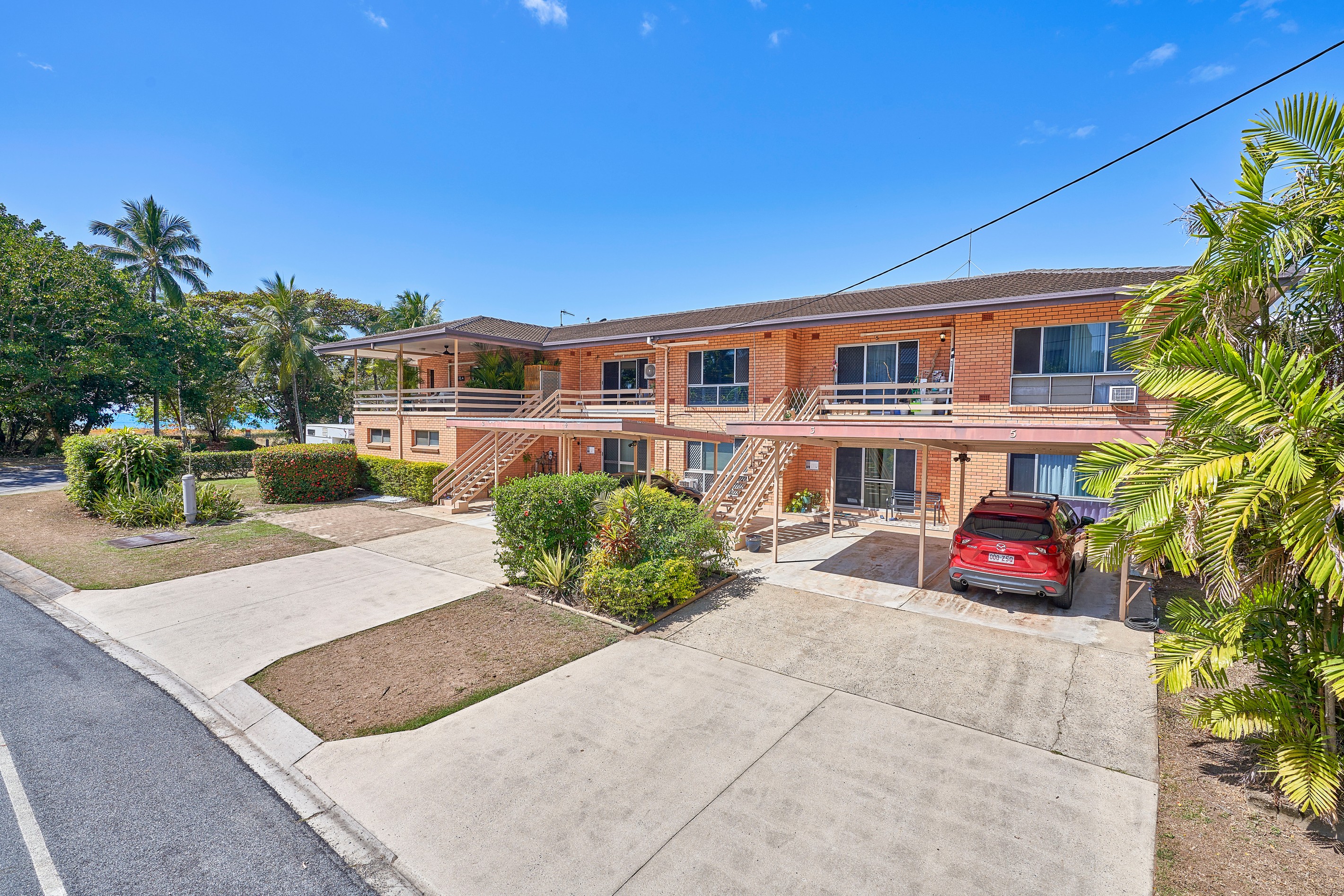 4/49 Sims Esplanade, Yorkeys Knob, QLD 4878