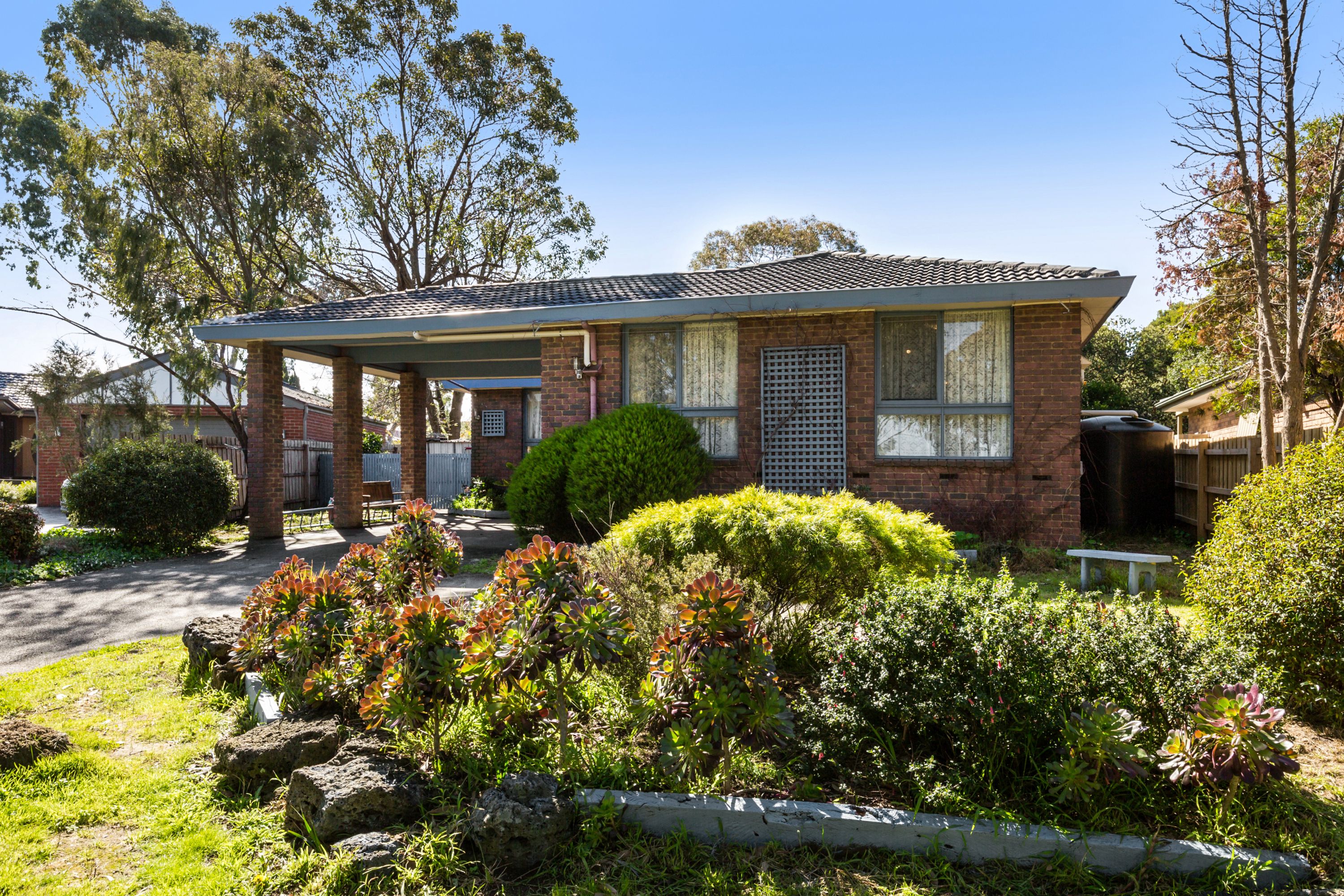 8 Mannix Square, Wantirna, VIC 3152