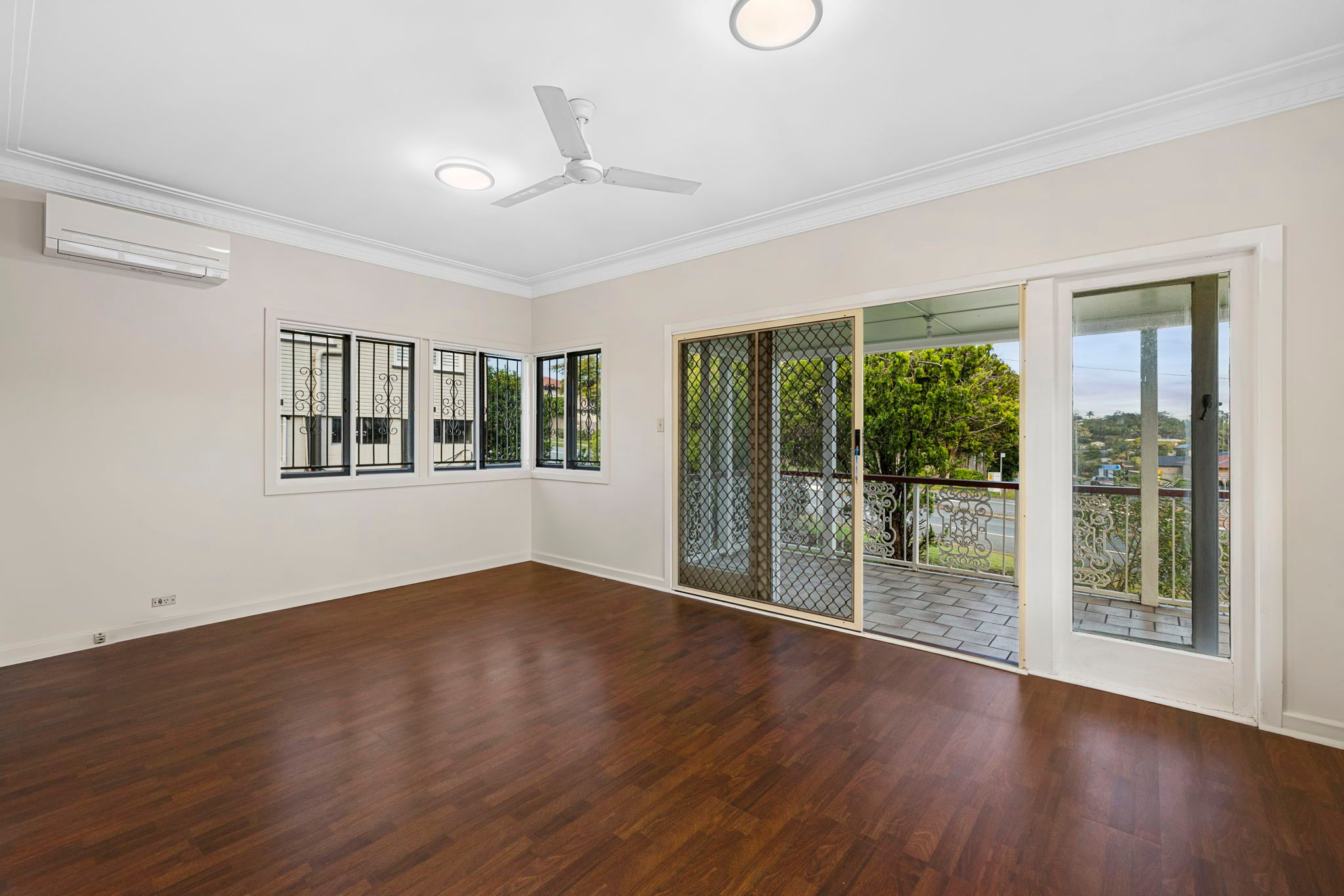 302 Dawson Parade, Arana Hills, QLD 4054