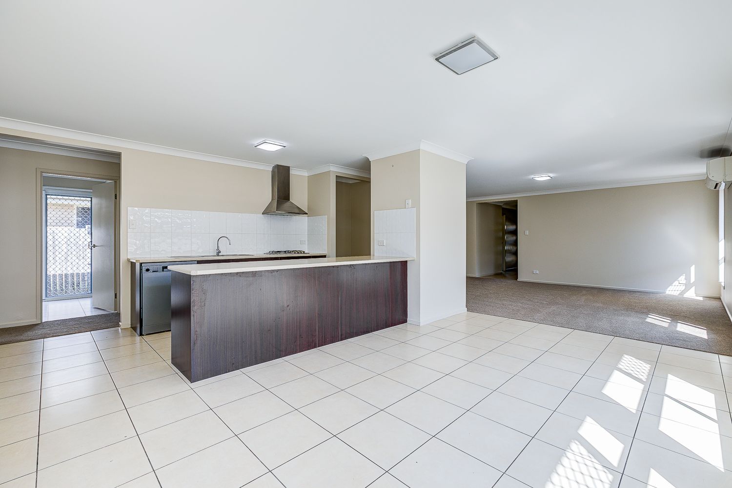 40 Mitchell Street — photo 4 of 13