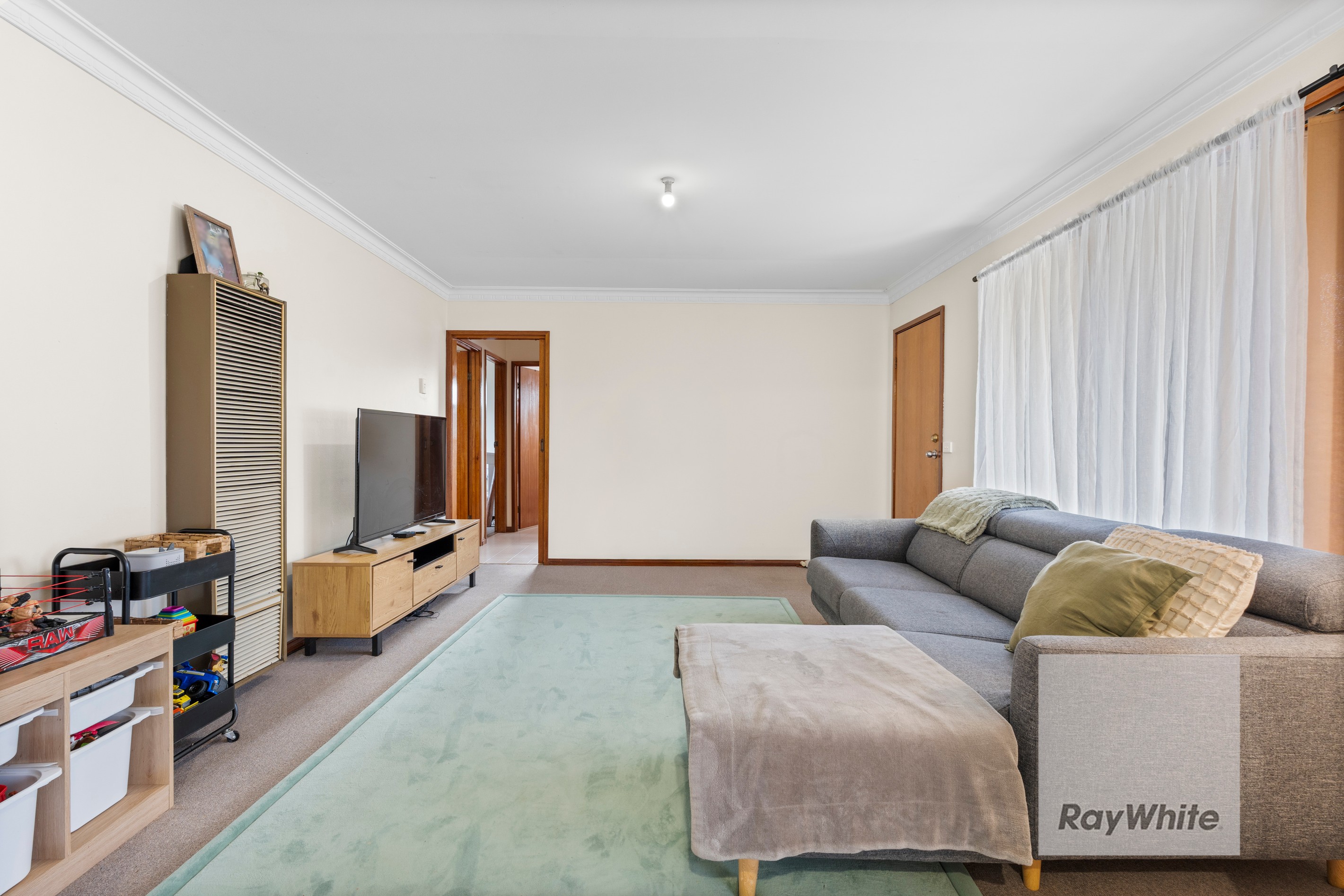 15 Ellerslie Street, Kingsbury, VIC 3083