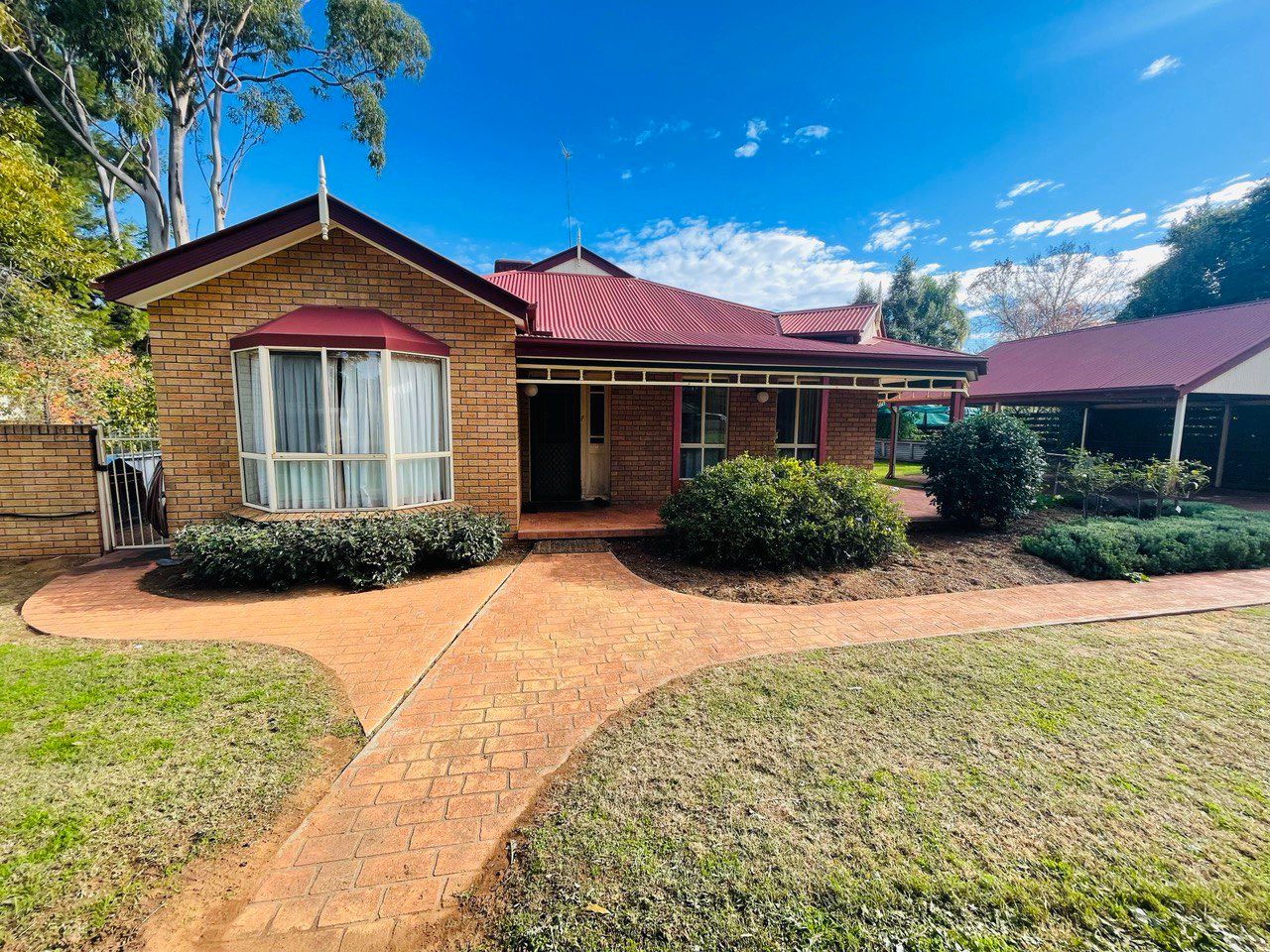68 Officers Parade, Condobolin, NSW 2877 Sold House Ray White Rural and Livestock