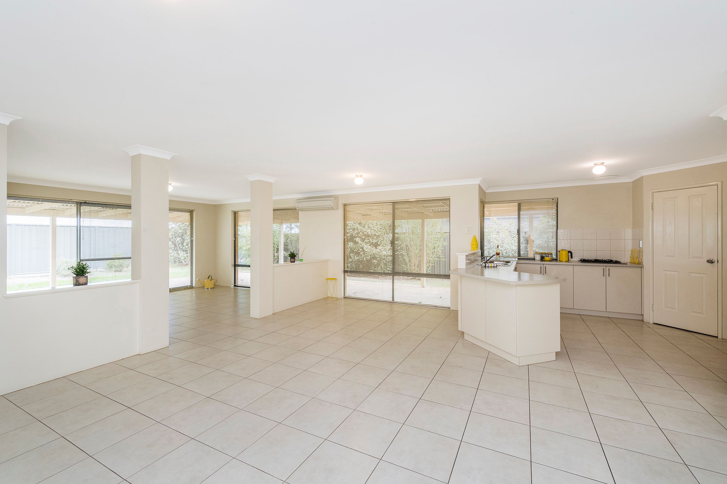 64 Lemon Gum Drive, Baldivis, WA 6171