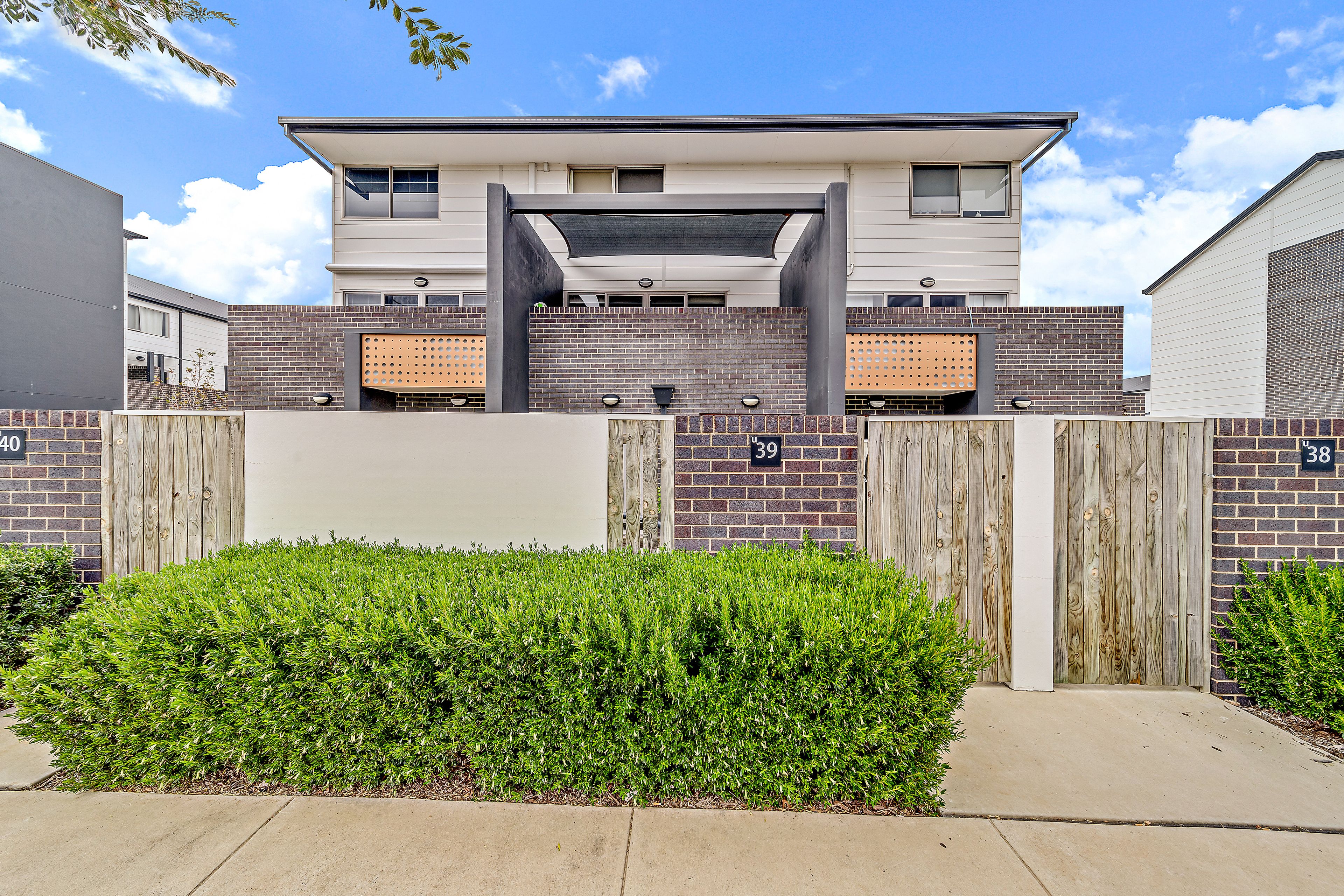 39/8 Henry Kendall Street, Franklin, ACT 2913