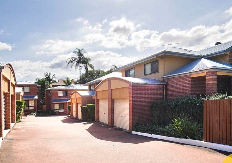 2/33 Alva Terrace, Gordon Park, QLD 4031
