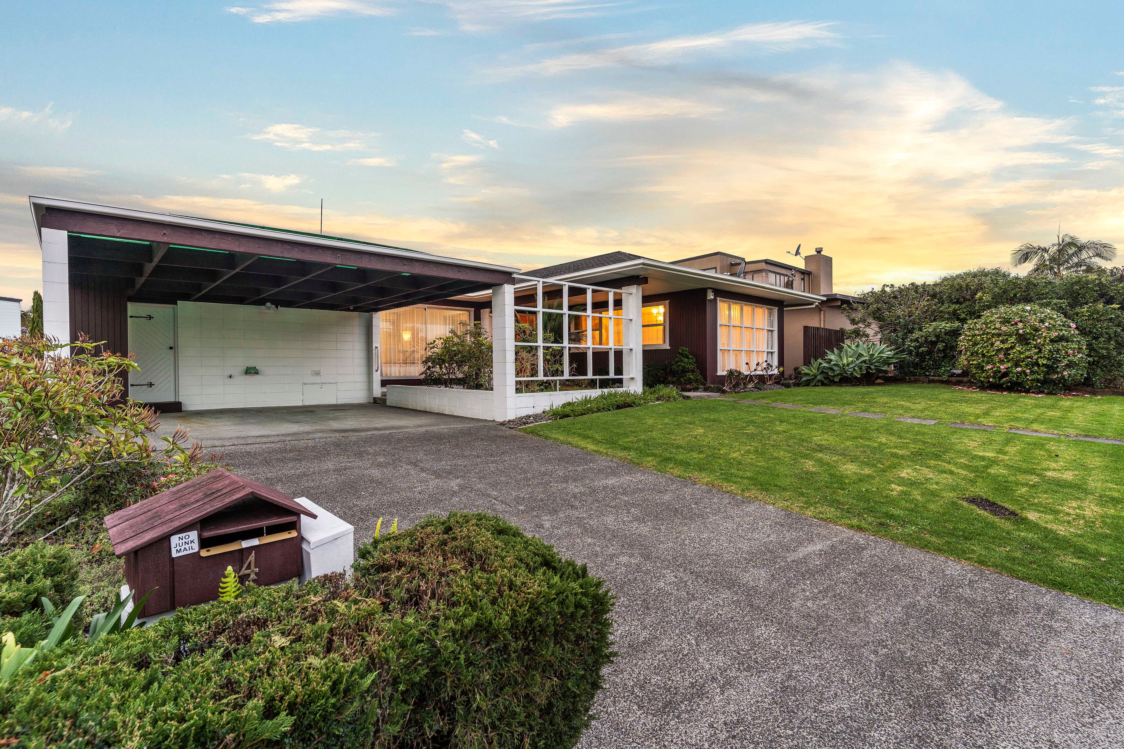 4 Roadley Avenue, Sunnyhills, Manukau City
