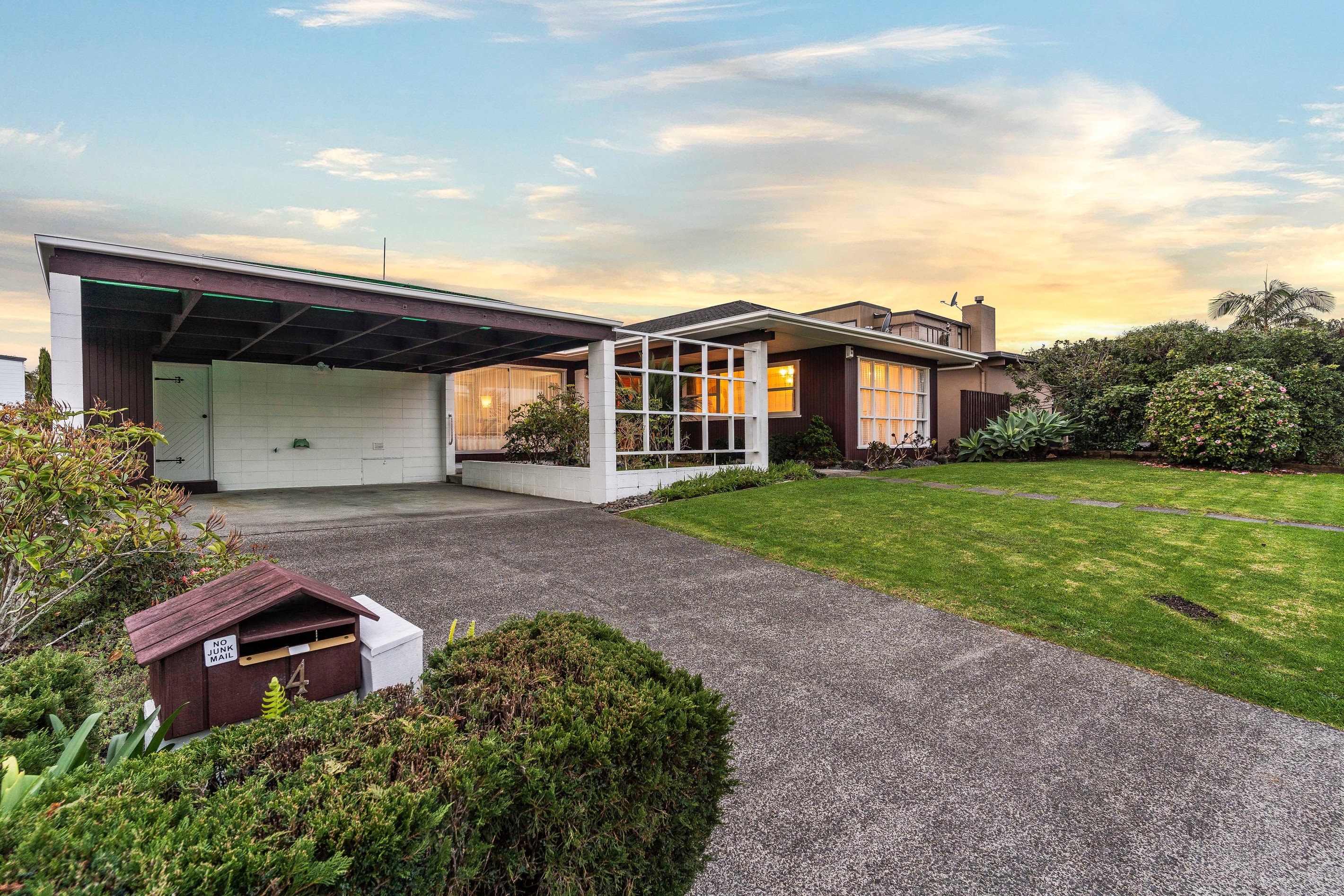4 Roadley Avenue, Sunnyhills, Manukau City