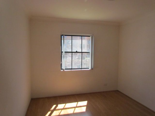 21/38 Cooyong Crescent — photo 5 of 6