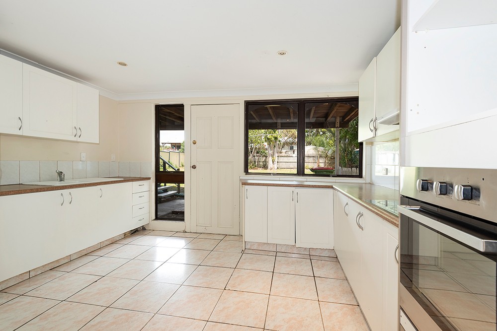 21 Holles Street, Waterford West, QLD 4133