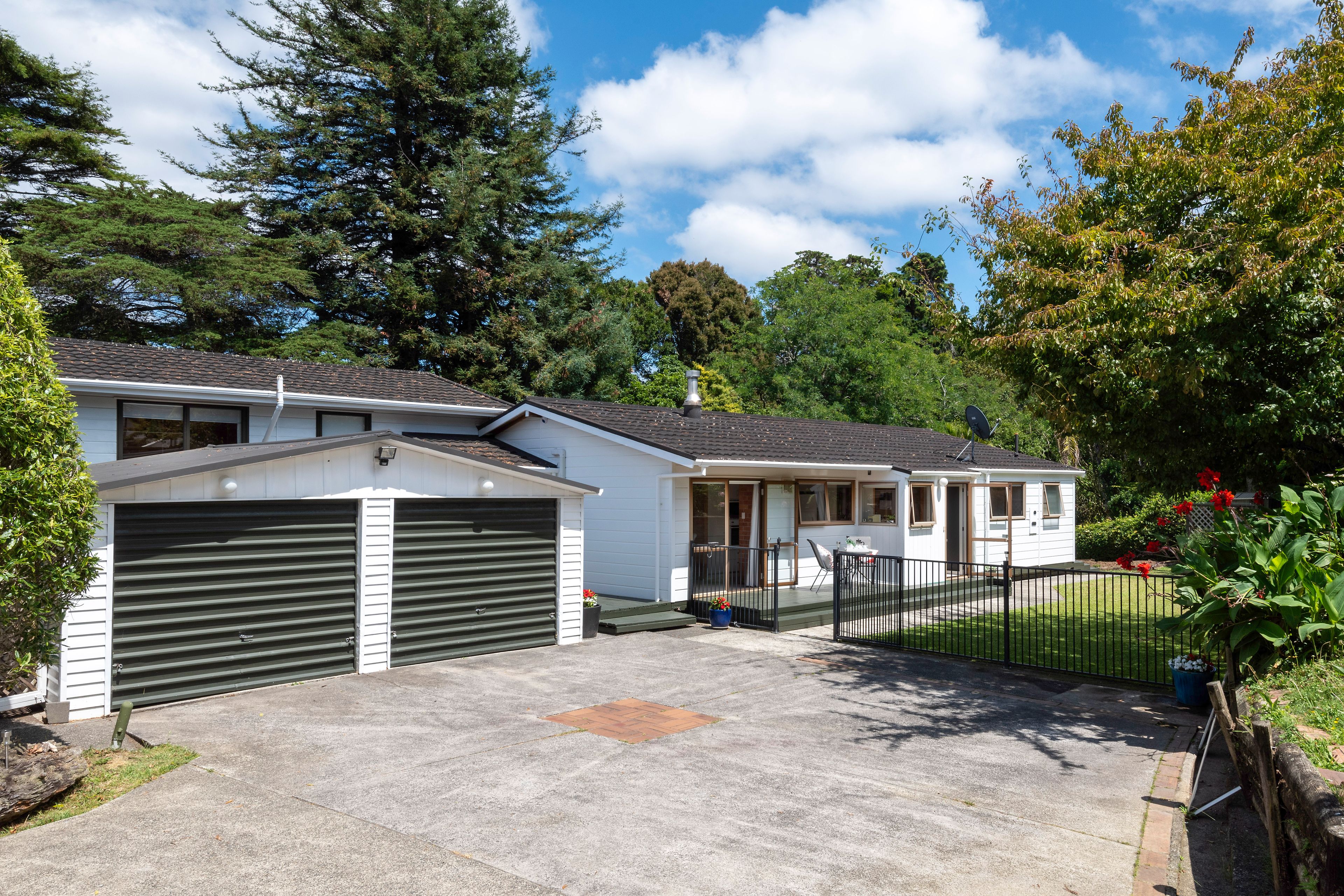 65 Cockle Bay Road, Cockle Bay, Manukau City