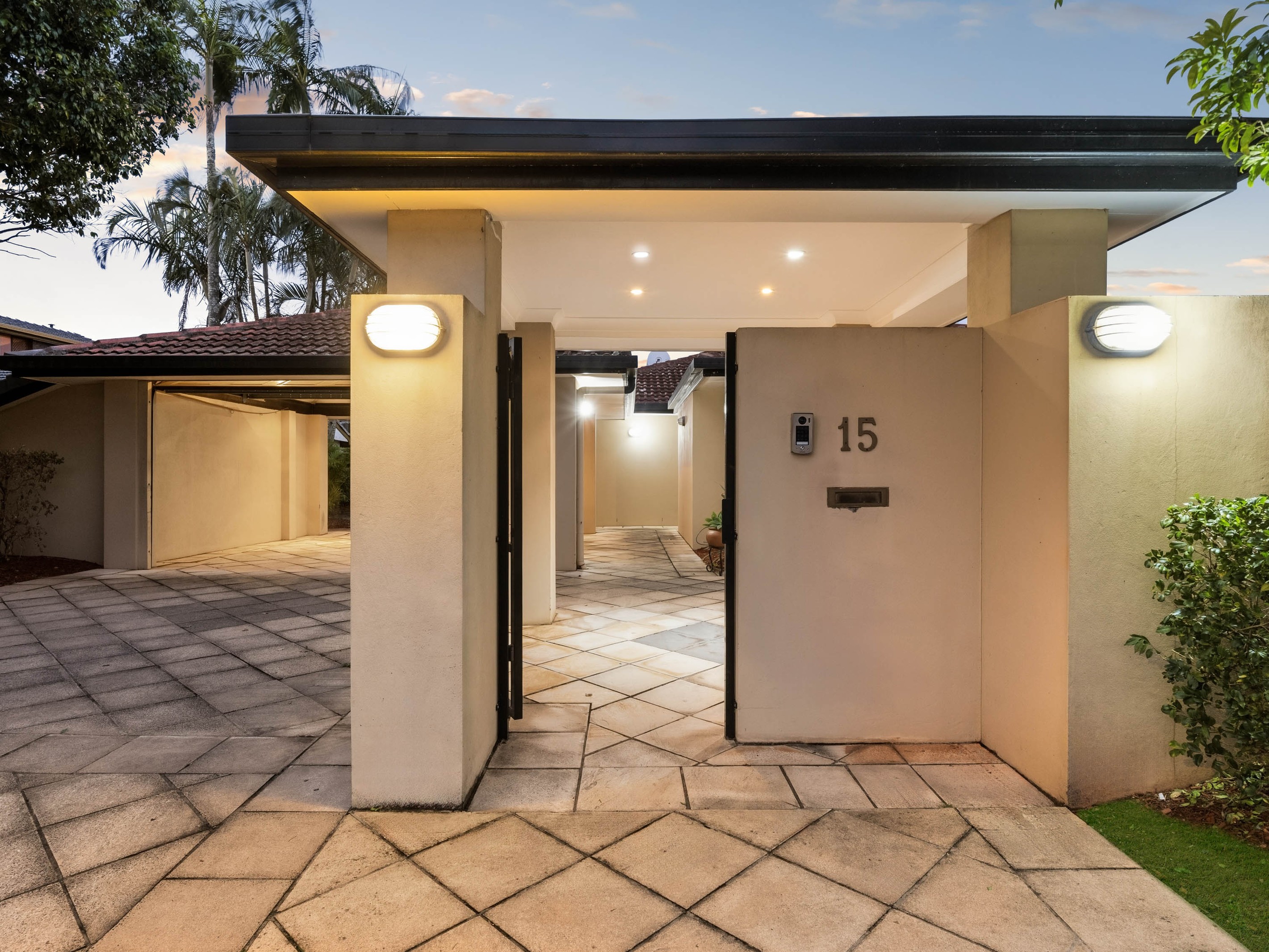 15 Angophora Street, Robertson, QLD 4109