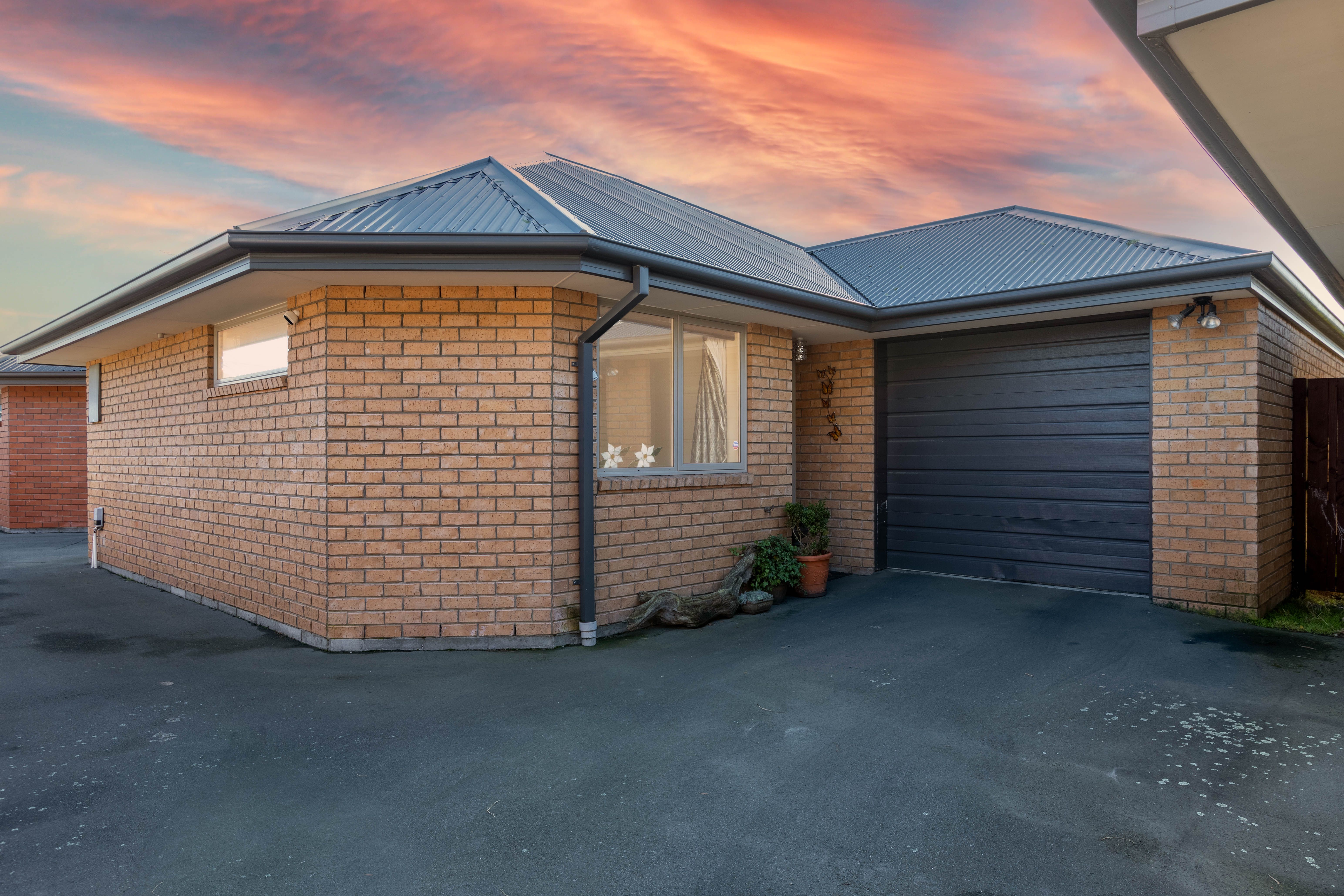 2/149 Pages Road, Wainoni, Christchurch City
