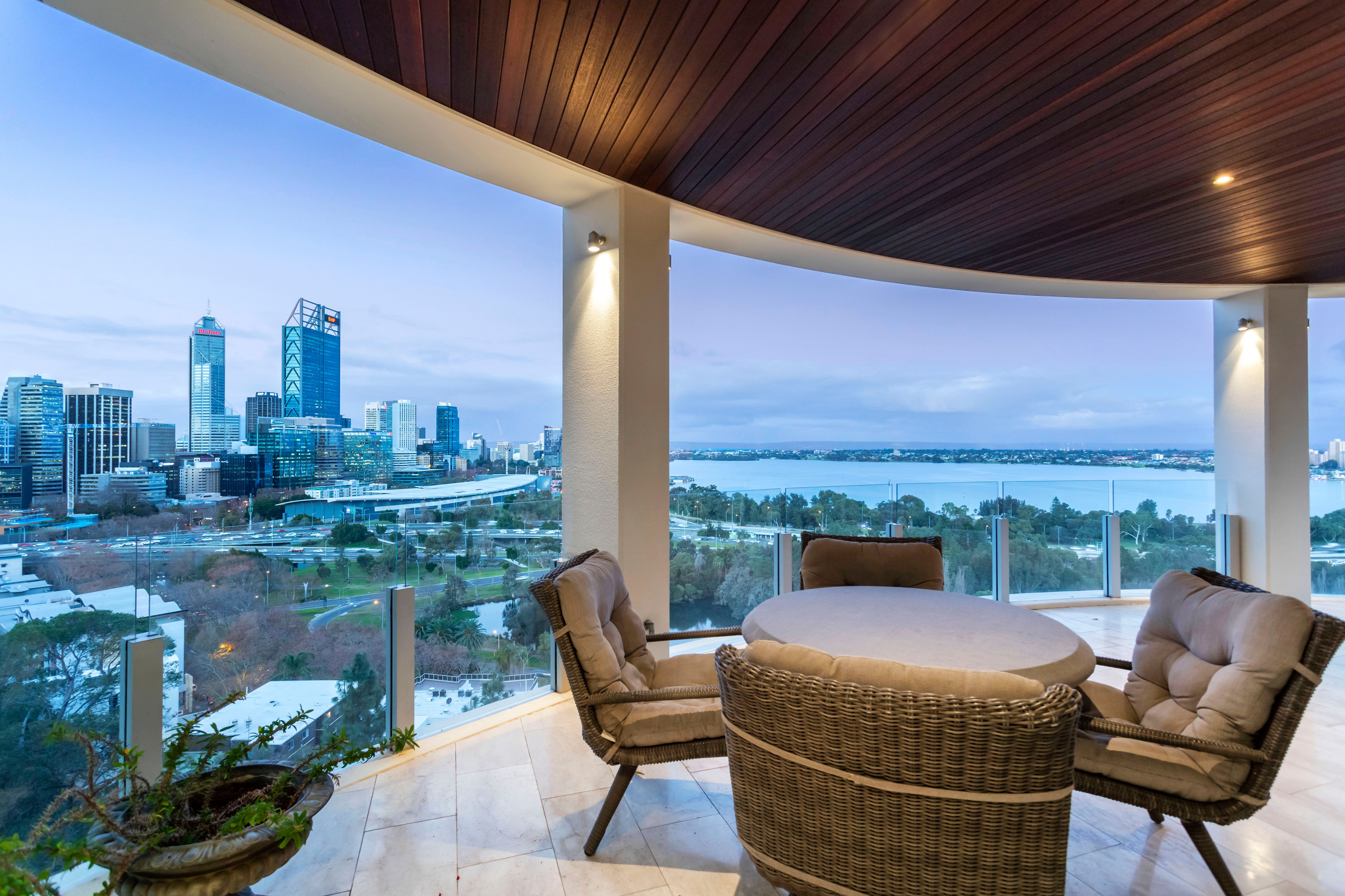 2/2 Bellevue Terrace, West Perth, WA 6005