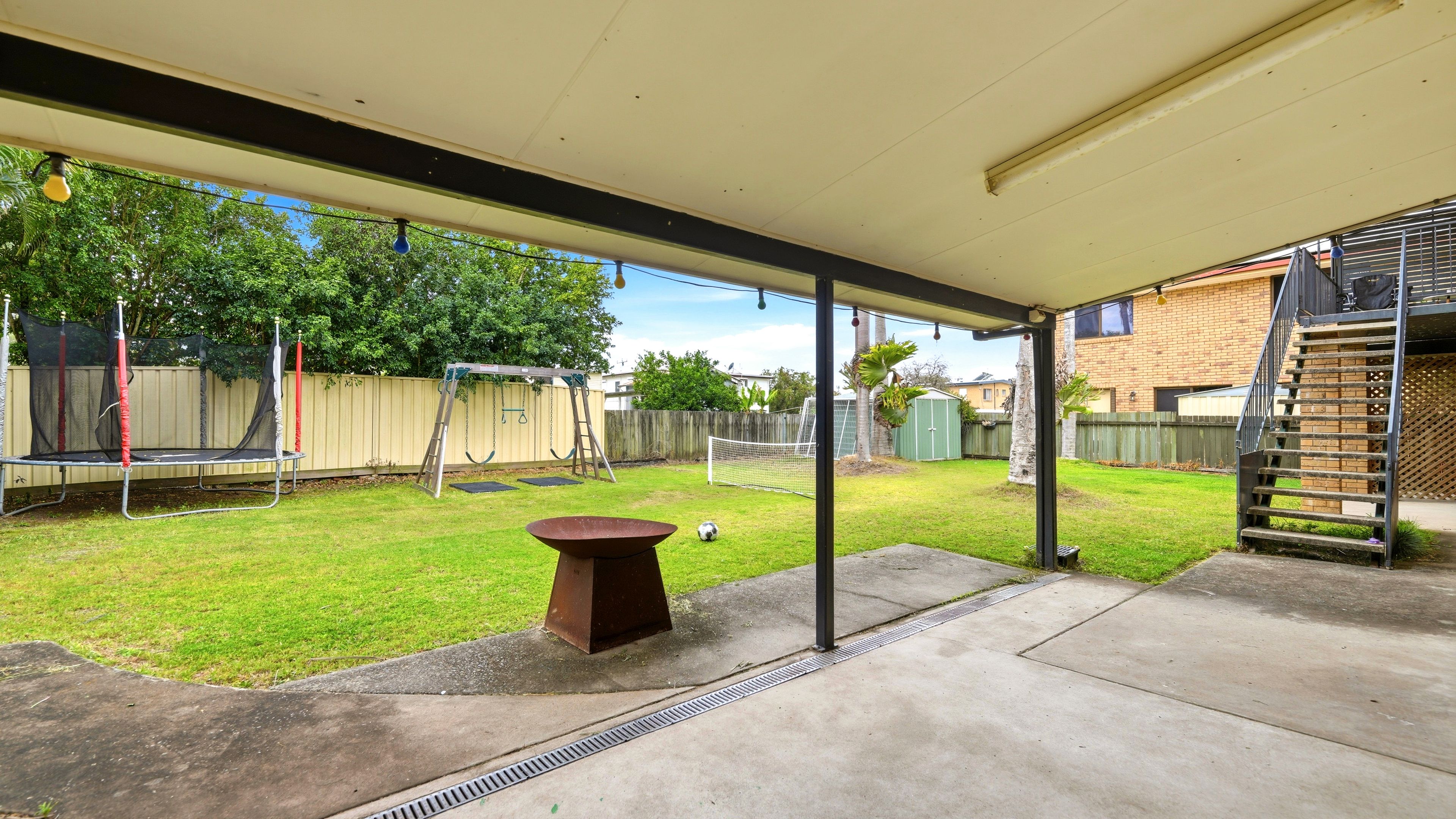 14 Gosford Close — photo 22 of 27