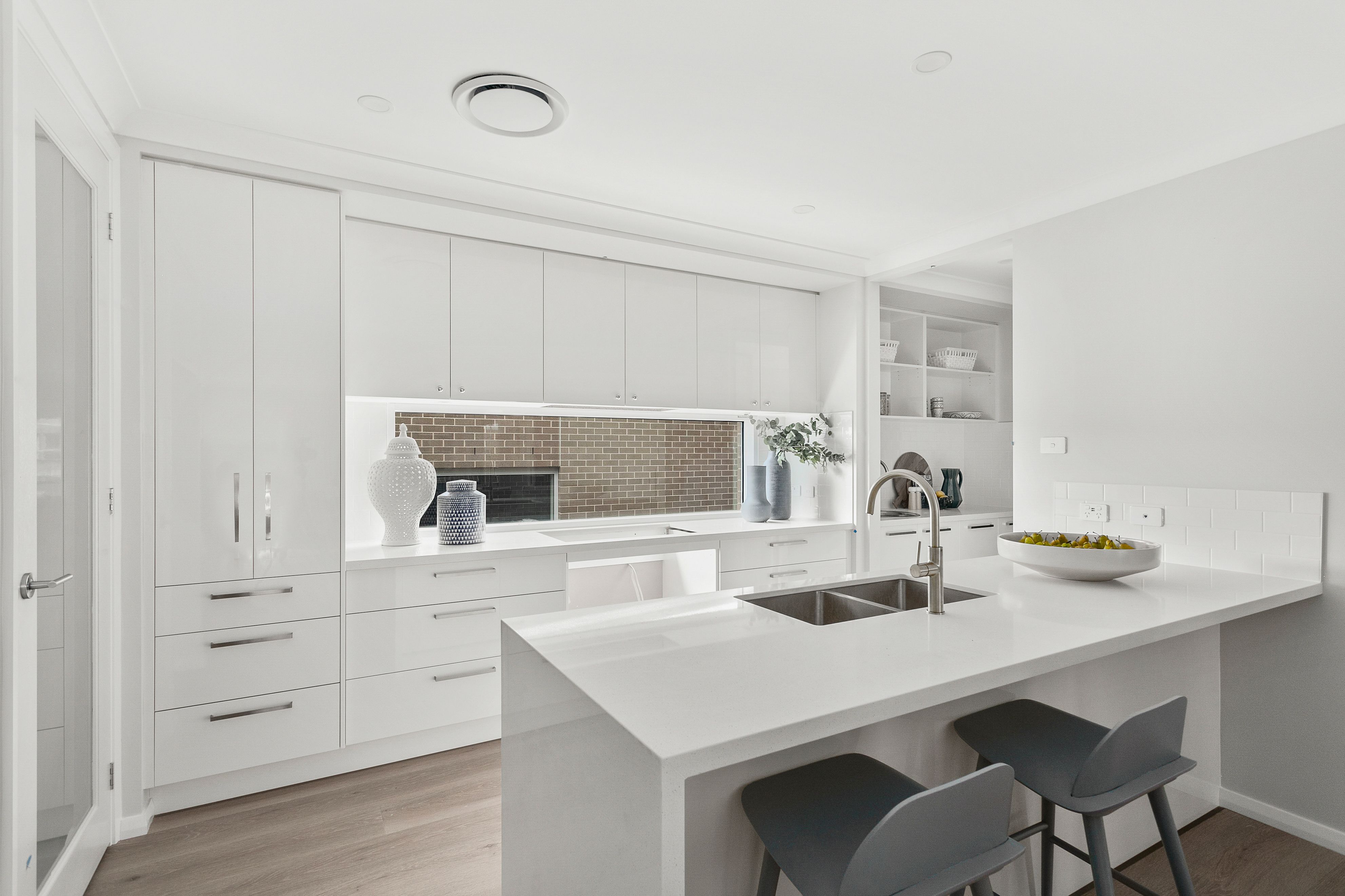 241 Ashburton Drive, Albion Park, NSW 2527