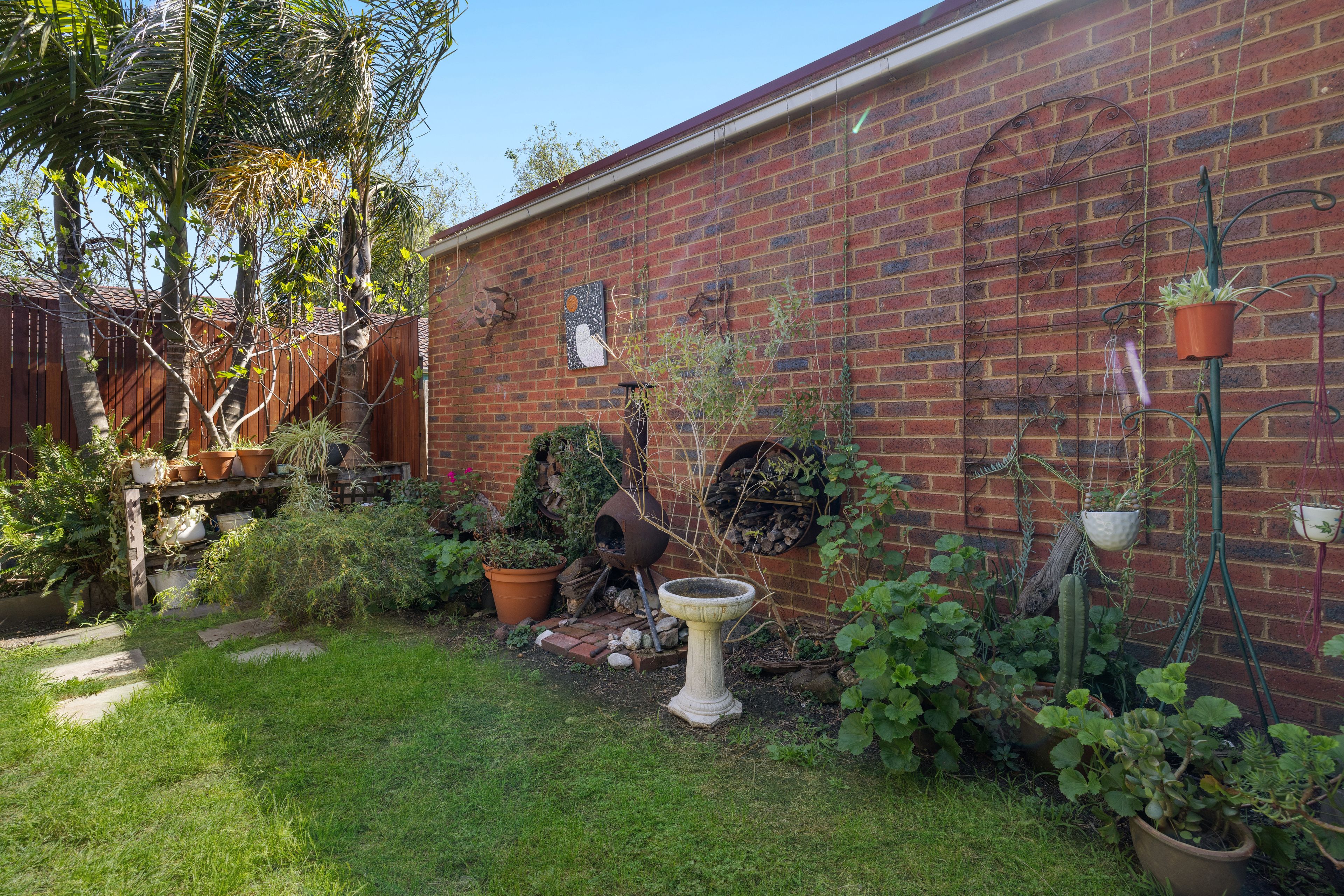 2/9 Maryborough Road — photo 12 of 17