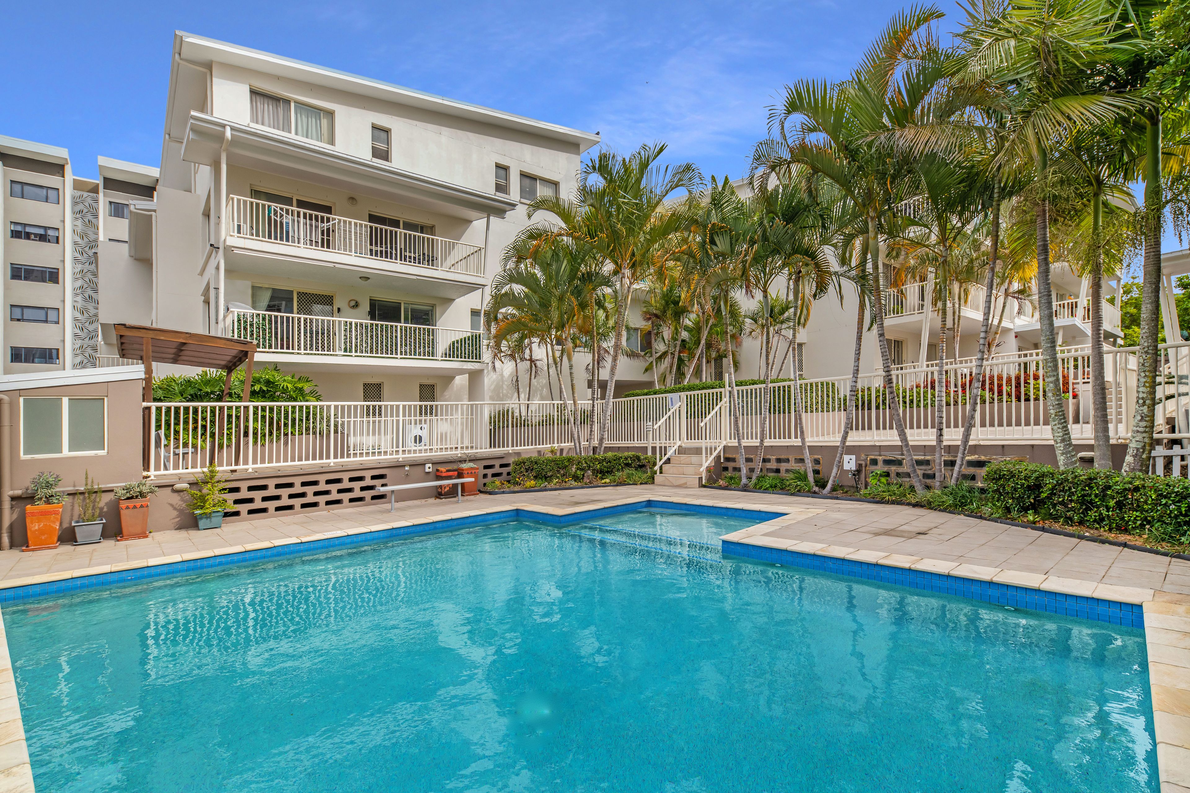 8/66 Queen Street, Southport, QLD 4215