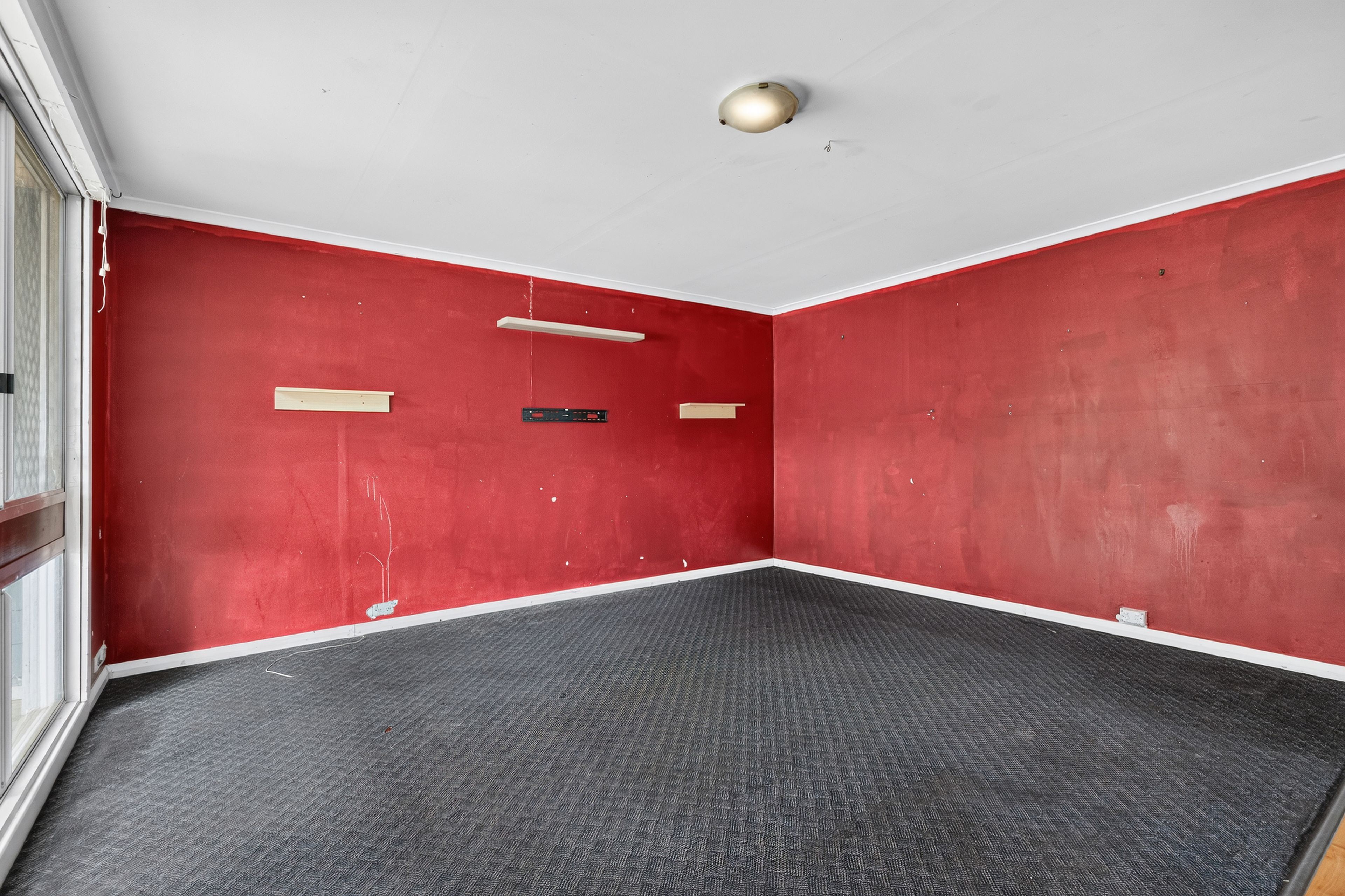 288 Robinson Avenue — photo 3 of 20