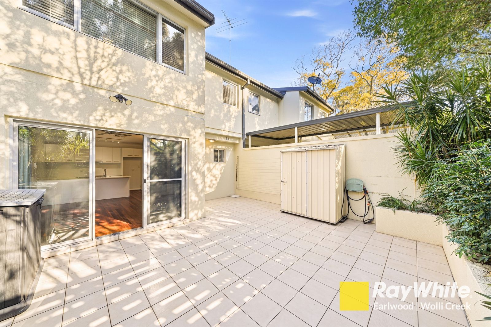 2/110-112 Slade Road — photo 12 of 14