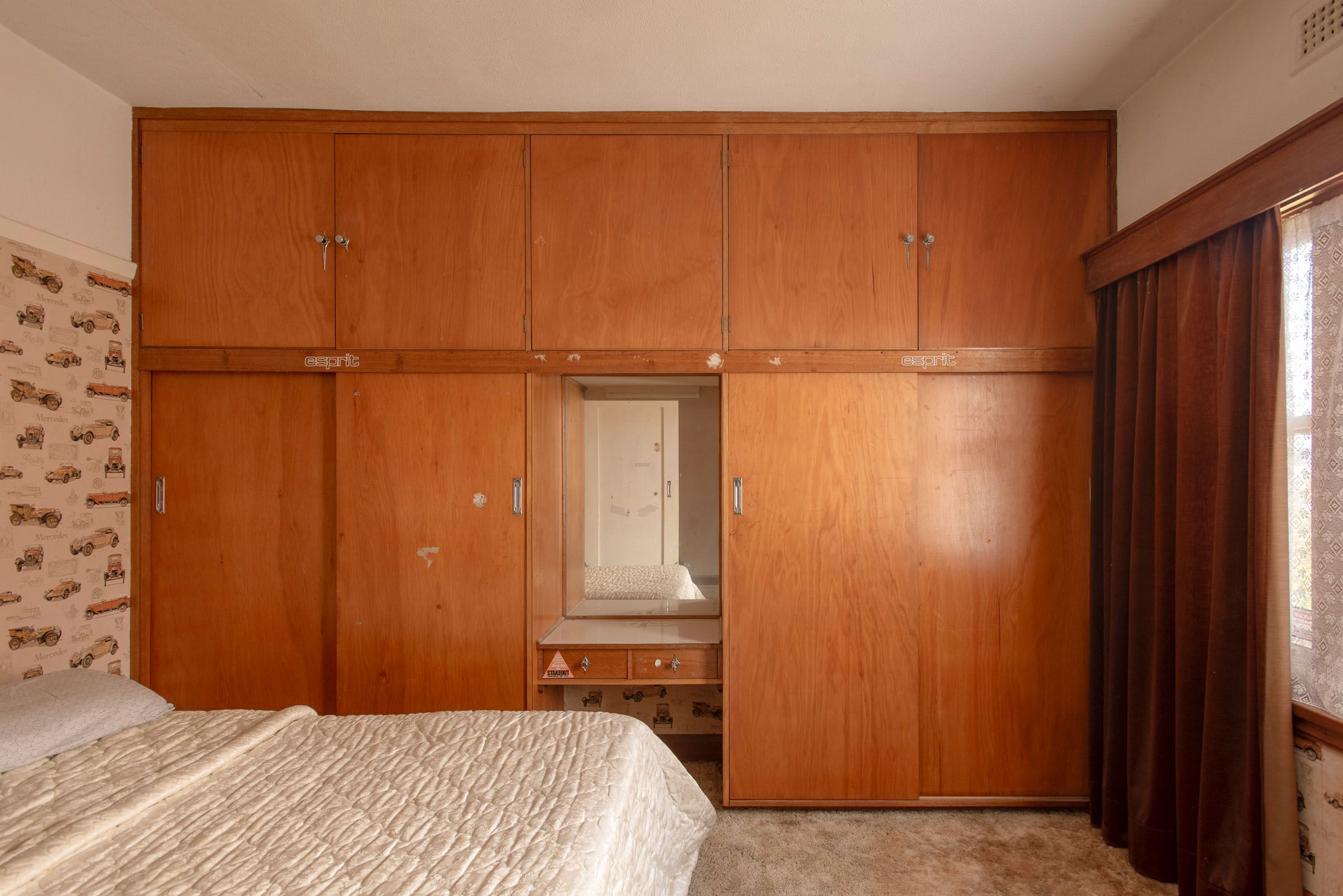 250 Vermont Road — photo 7 of 11