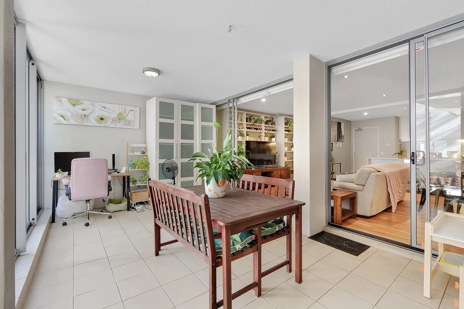 101/18 Paradise Street, Highgate Hill