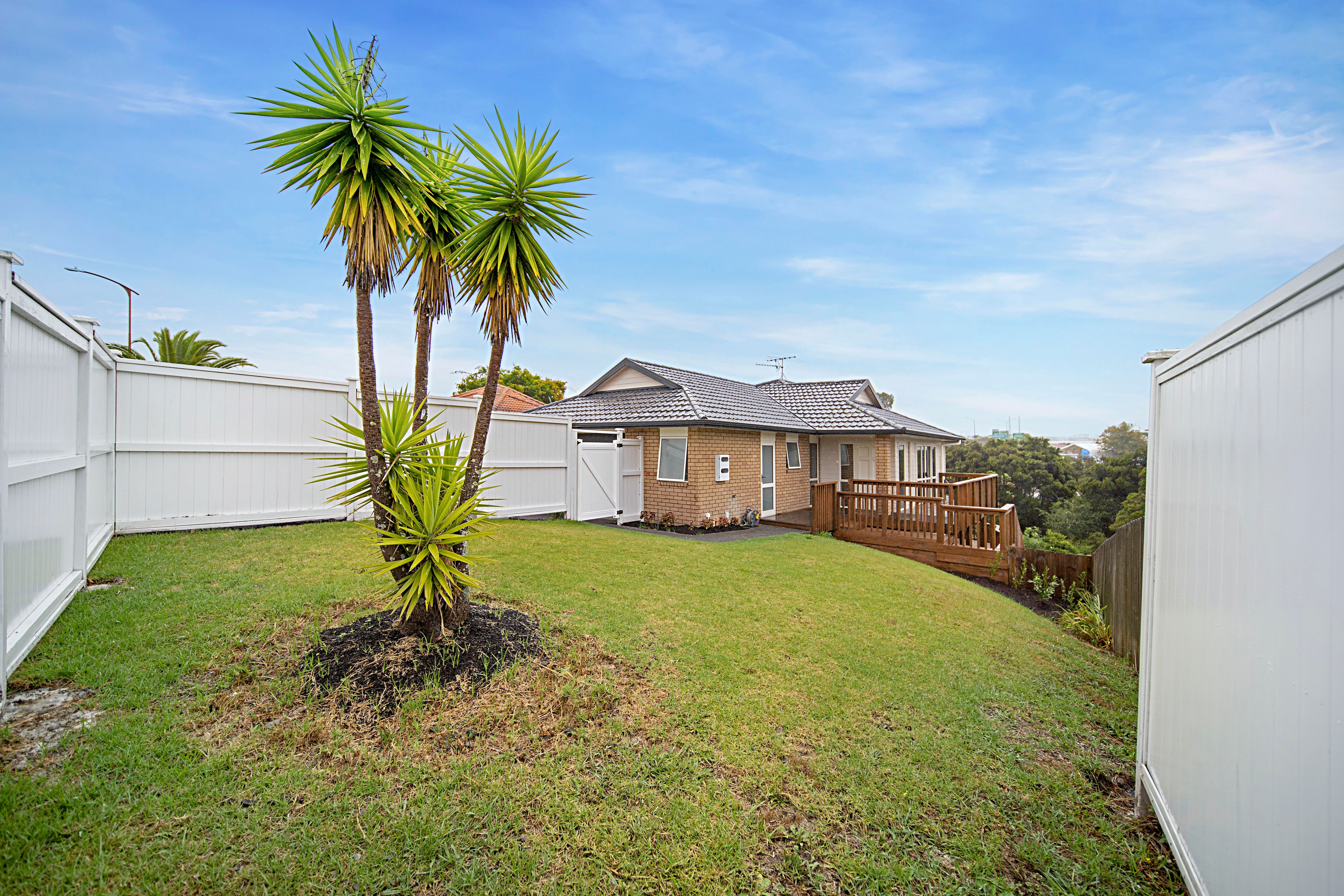 39 Jadewynn Drive, Massey, Waitakere City